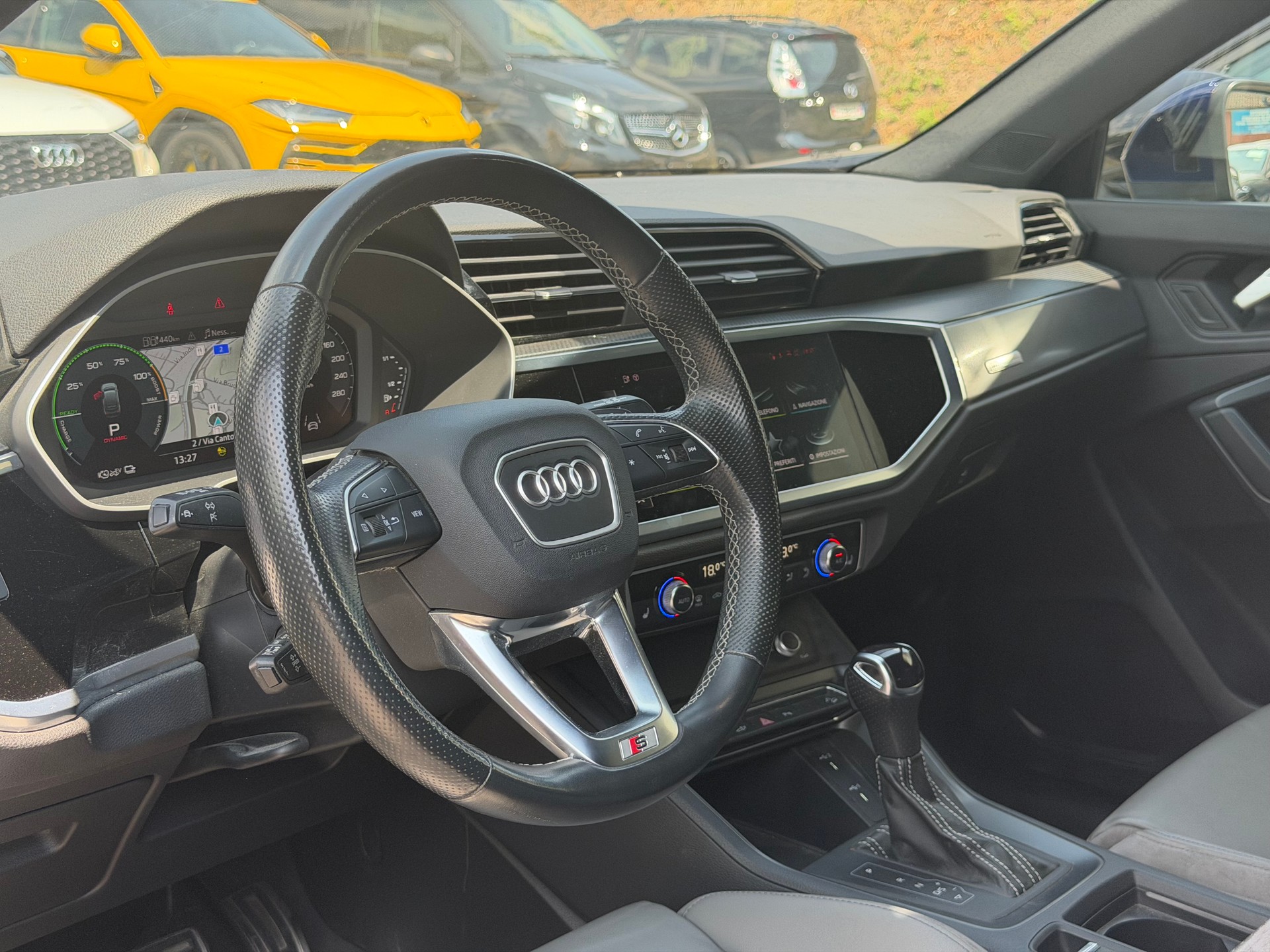 AUDI Q3 Sportback 45 TFSI e S line S-tronic-image-8
