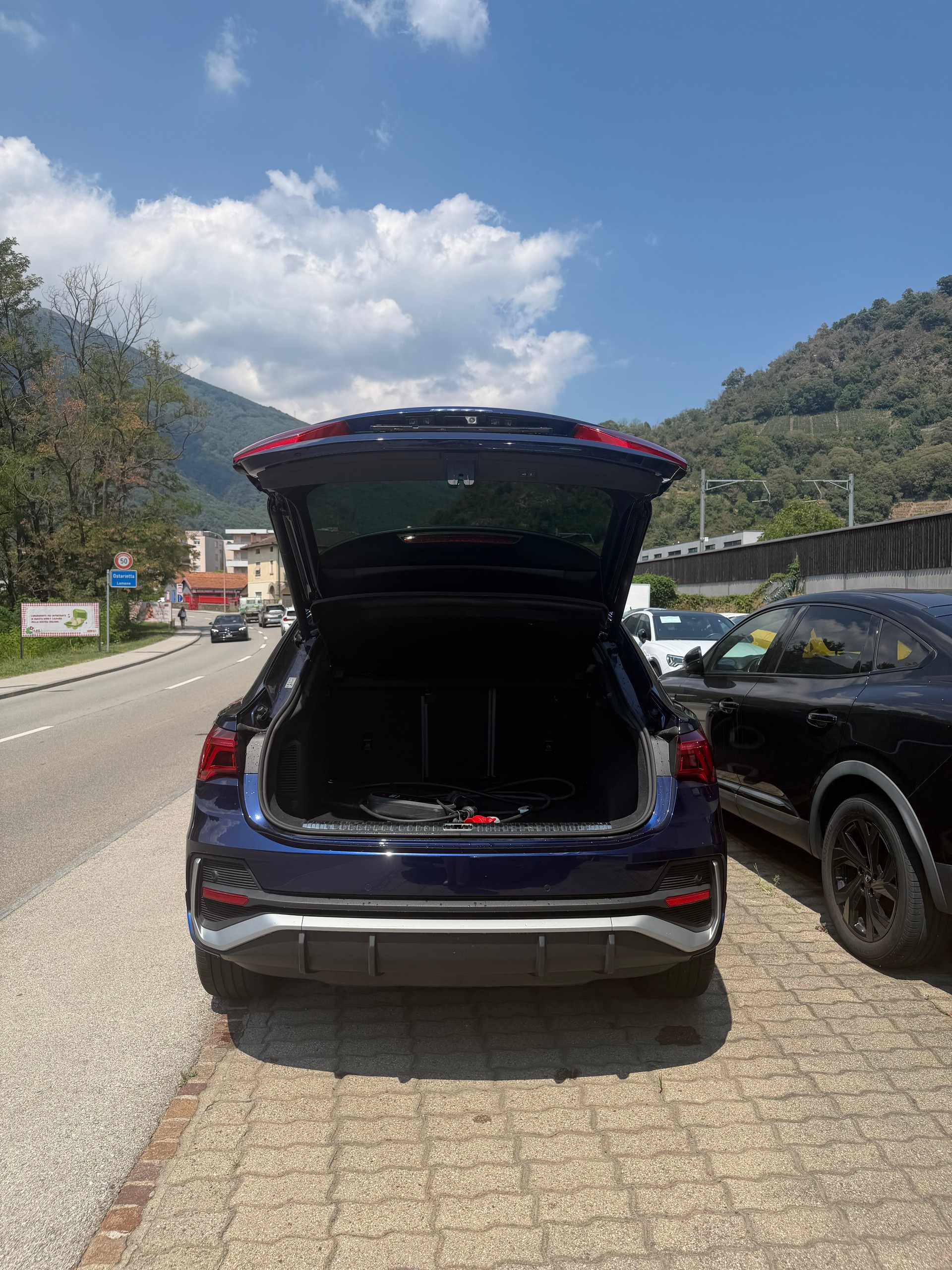AUDI Q3 Sportback 45 TFSI e S line S-tronic-image-6