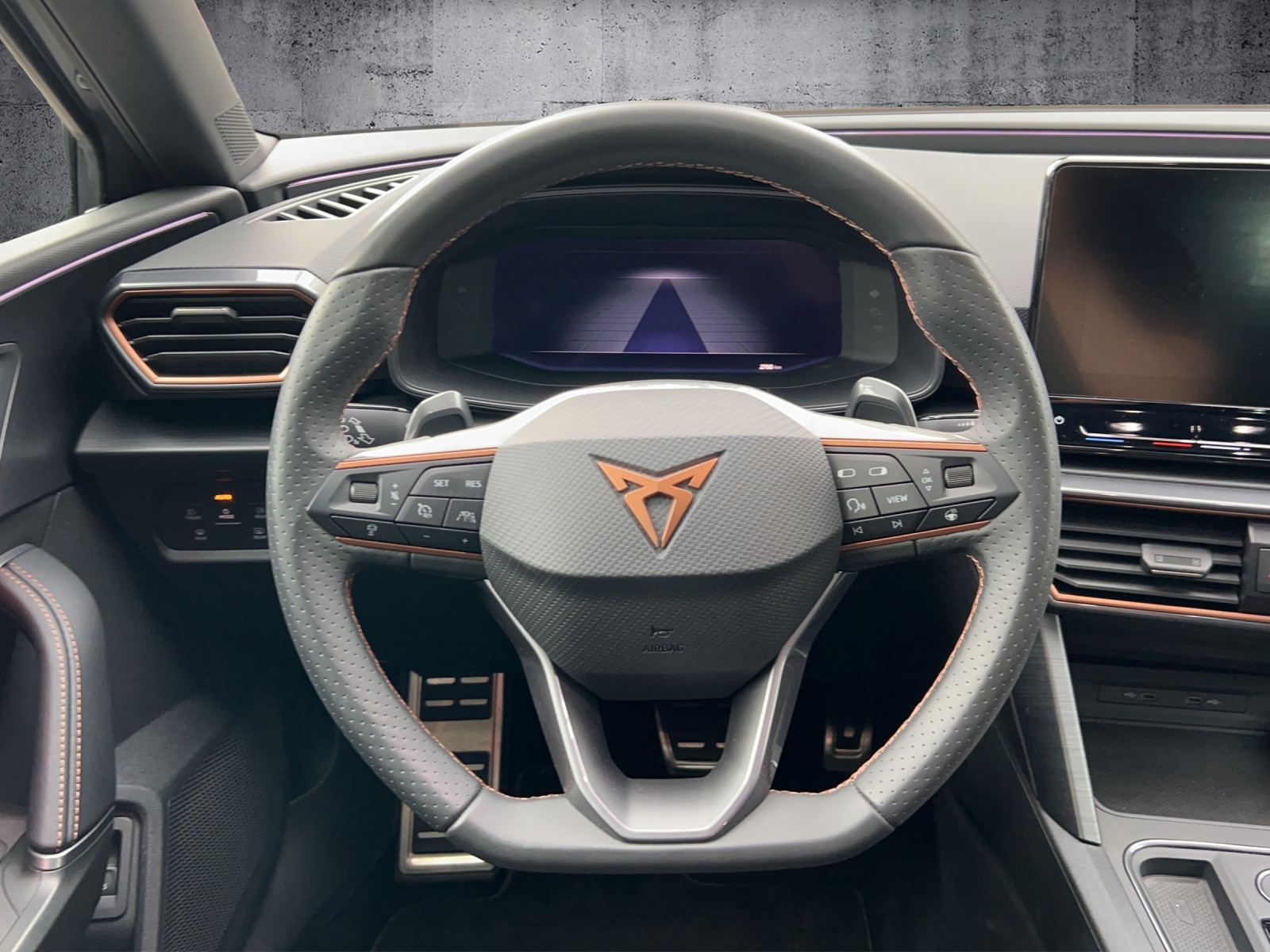 CUPRA LEON 1.4 e-HYBRID pHEV DSG-image-14