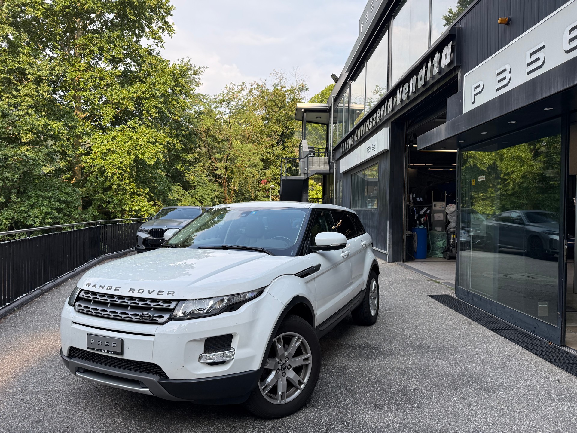 LAND ROVER Range Rover Evoque 2.2 TD4 Dynamic AT6