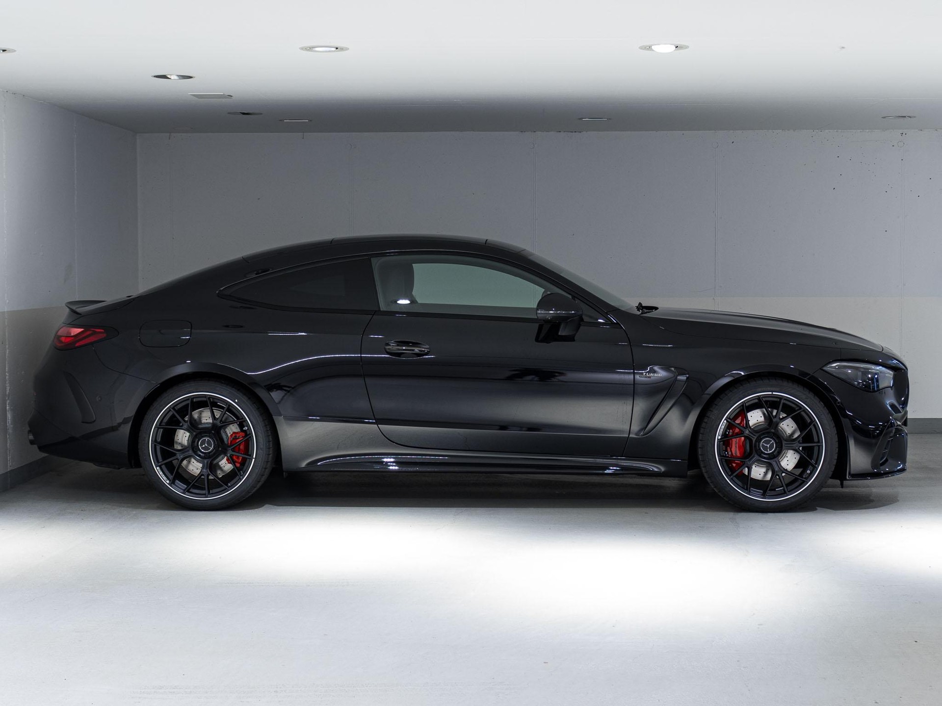 MERCEDES-BENZ CLE 53 AMG 4MATIC+ Coupé-image-1