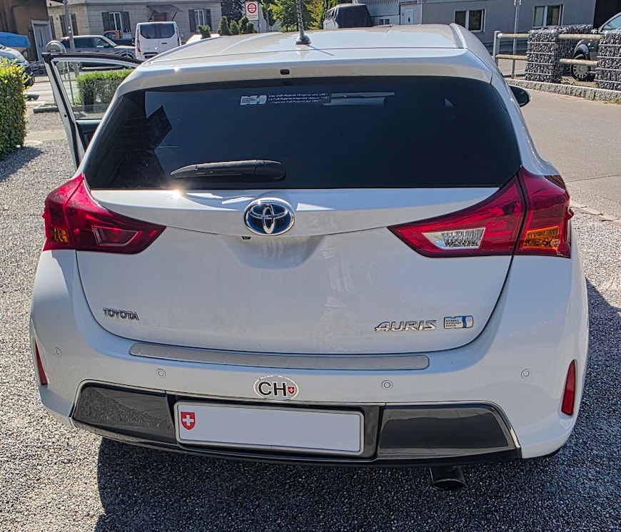TOYOTA 1.8 HSD Linea Luna-image-10