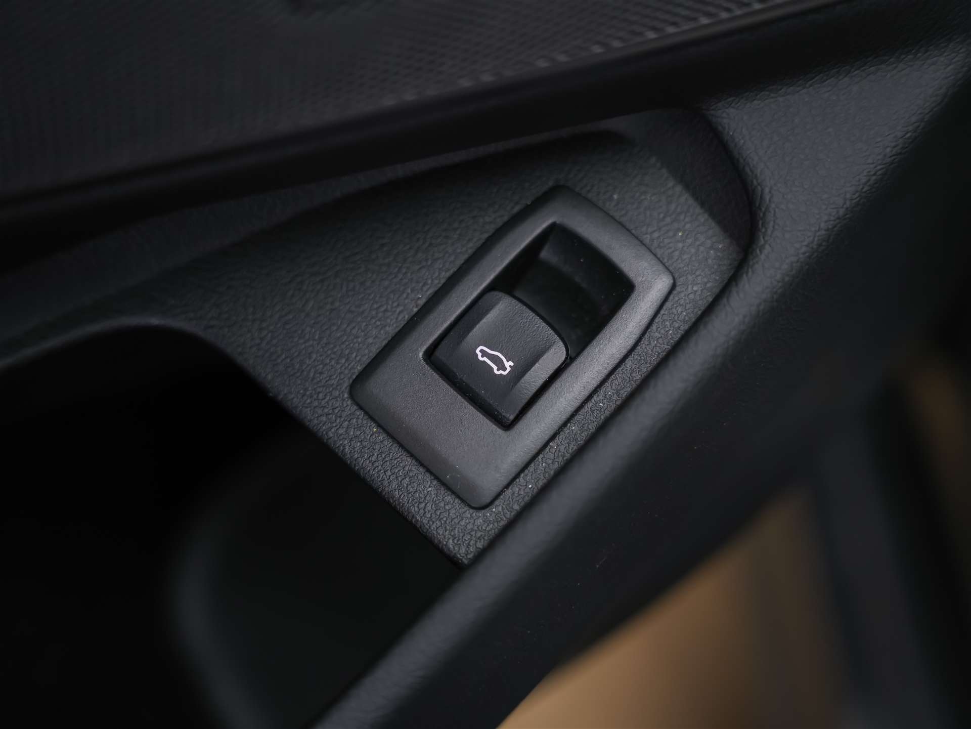 BMW M340i xDrive Steptronic M Sport Pro *Head-Up*Harman/Kardon*Individual Lackierung*-image-25