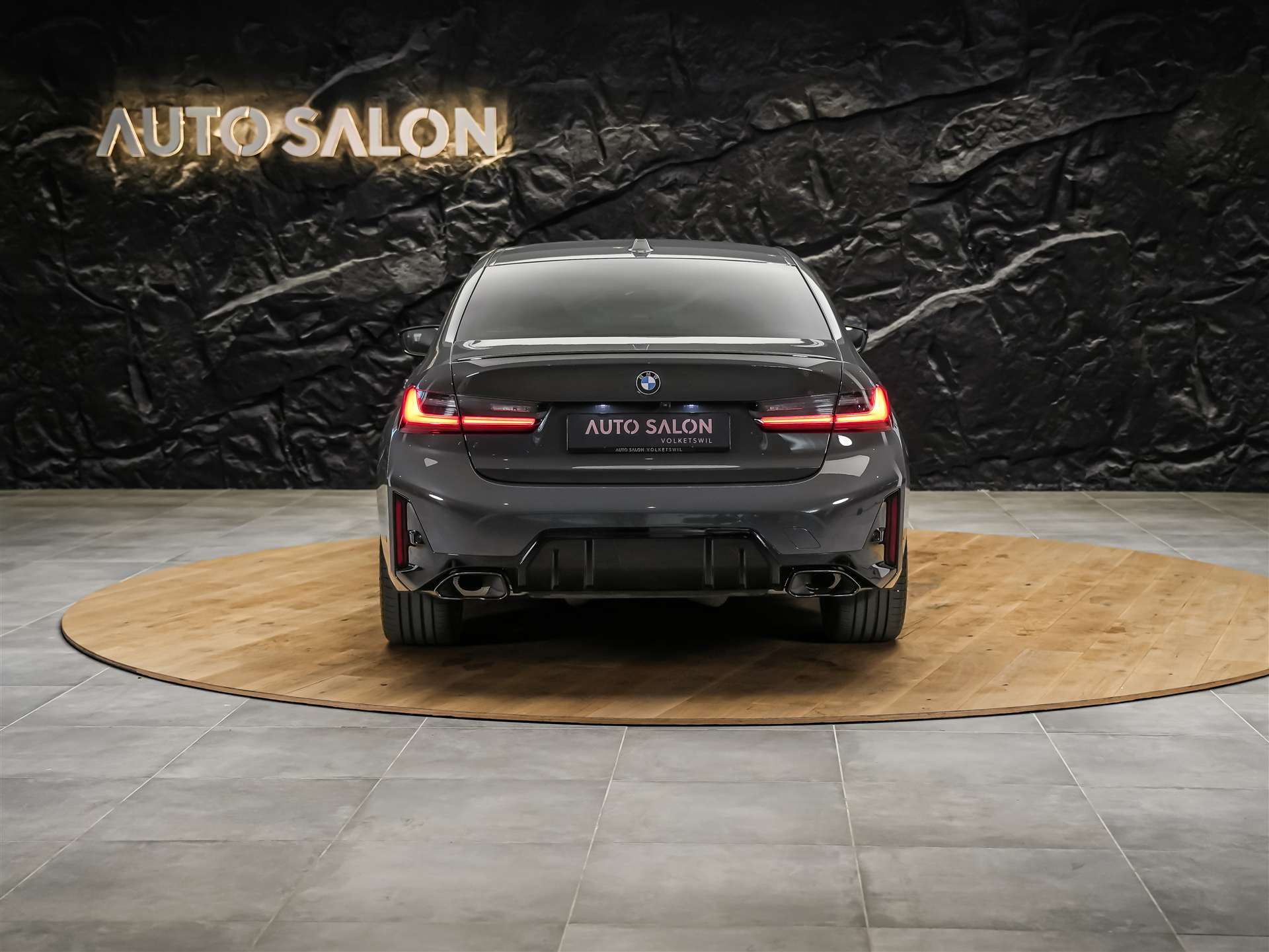 BMW M340i xDrive Steptronic M Sport Pro *Head-Up*Harman/Kardon*Individual Lackierung*-showroom-element-3