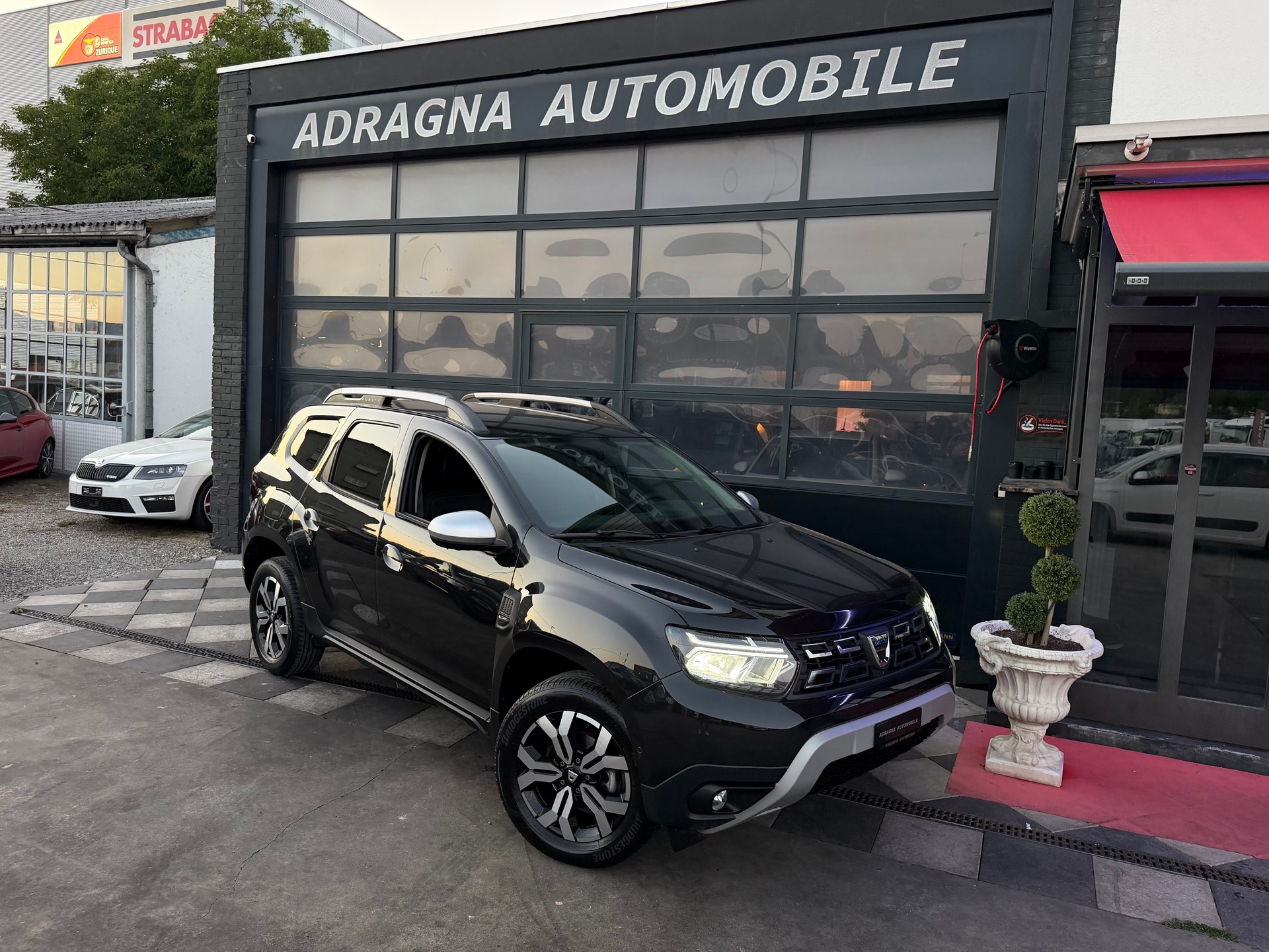 DACIA Duster TCe 150 Prestige EDC 4x2-showroom-element-2
