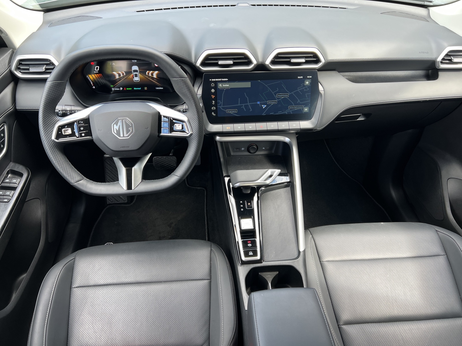 MG ZS 1.5 HEV Luxury-image-7