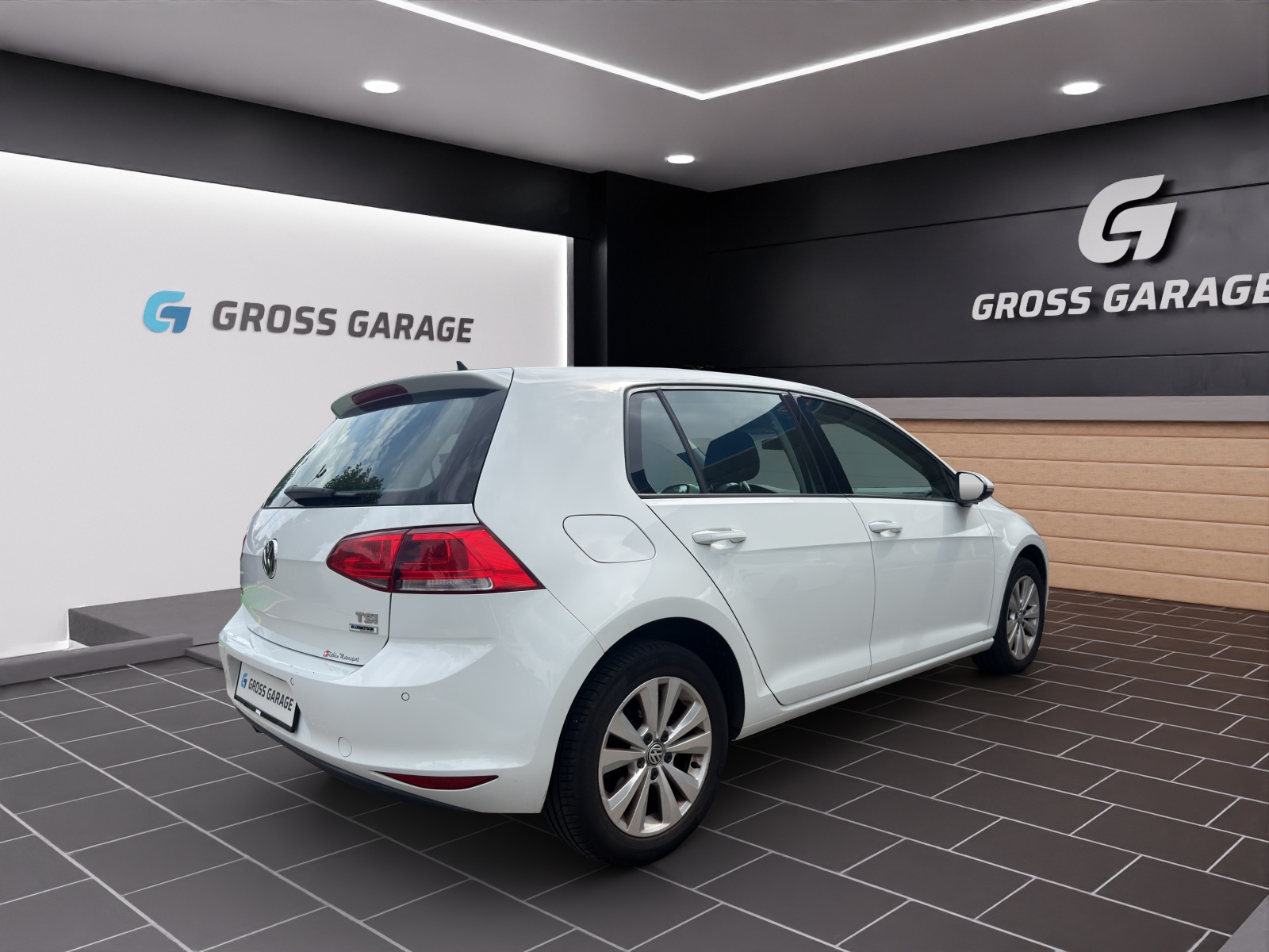 VW Golf 1.2 TSI Comfort-showroom-element-3