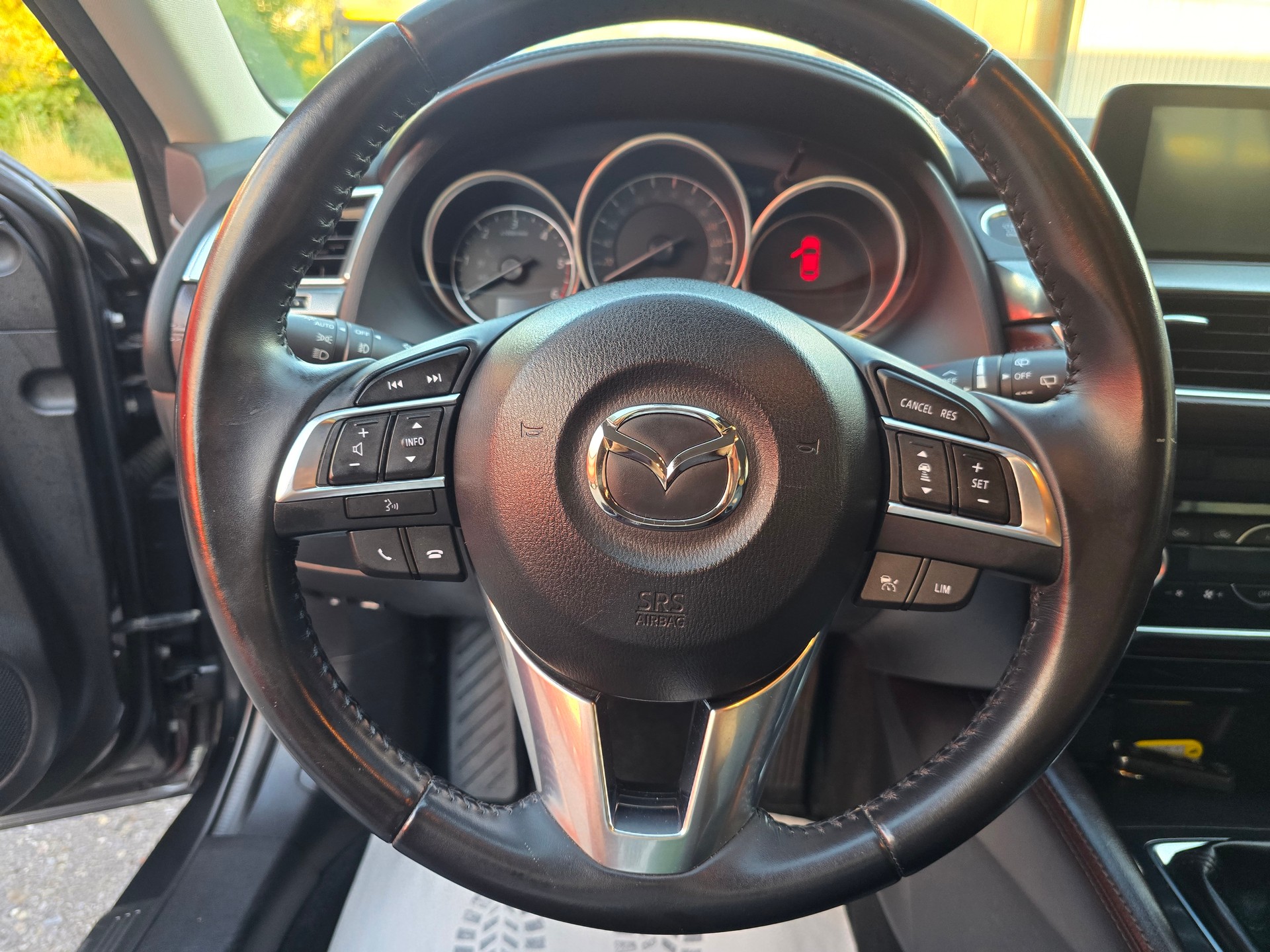 MAZDA 6 Sportwagon 2.2 D 16V HP Revolution-image-18