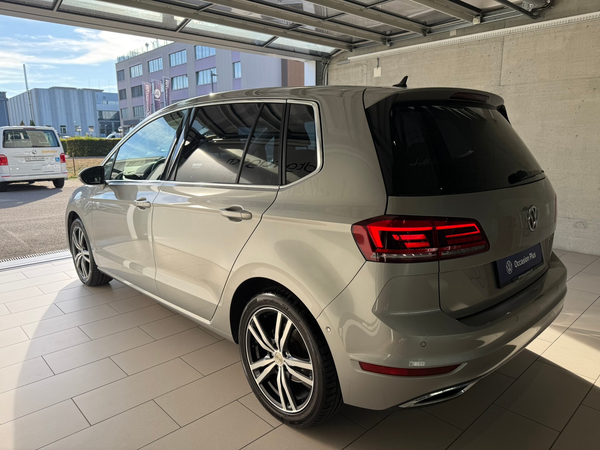 VW Golf Sportsvan 1.5 TSI EVO Highline DSG-showroom-element-3