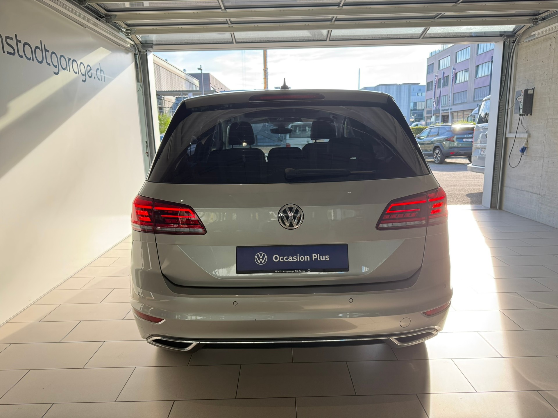 VW Golf Sportsvan 1.5 TSI EVO Highline DSG-image-4