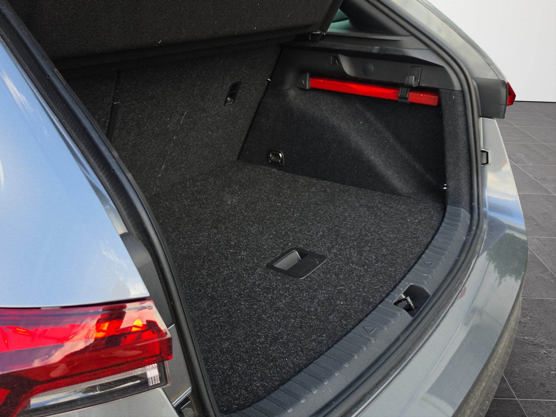 SKODA Scala 1.0 TSI 115 Monte Carlo DSG-image-11