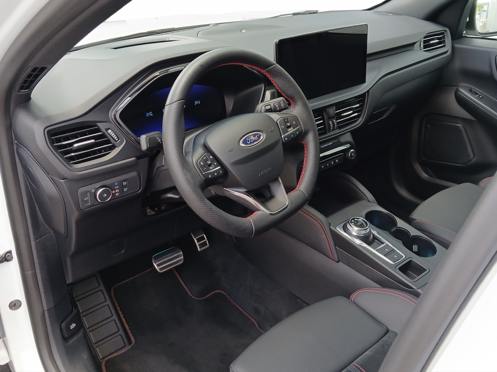 FORD Kuga 2.5 Hybrid ST-Line X 4x4-image-7