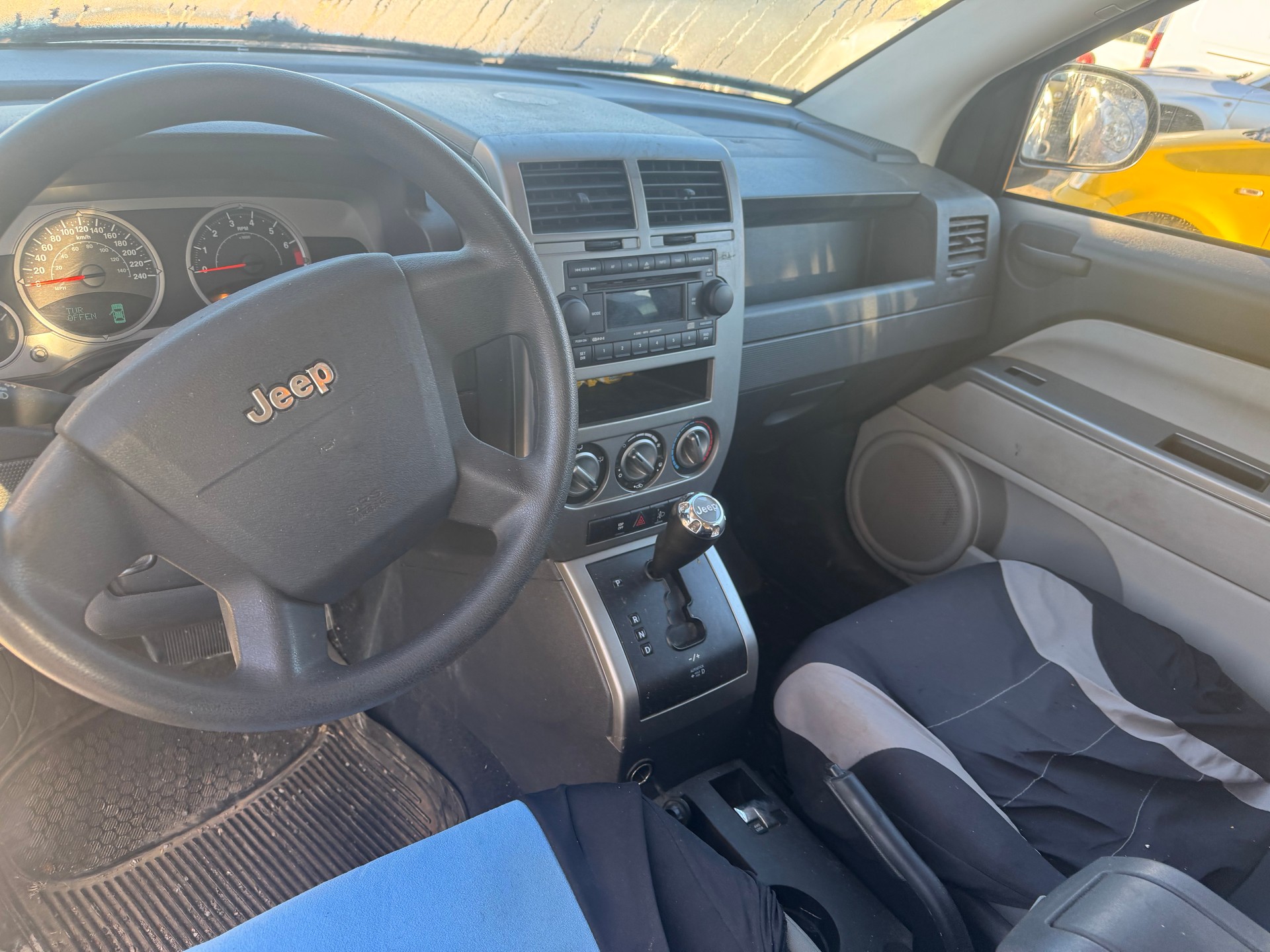 JEEP Compass 2.4 Limited CVT-image-6