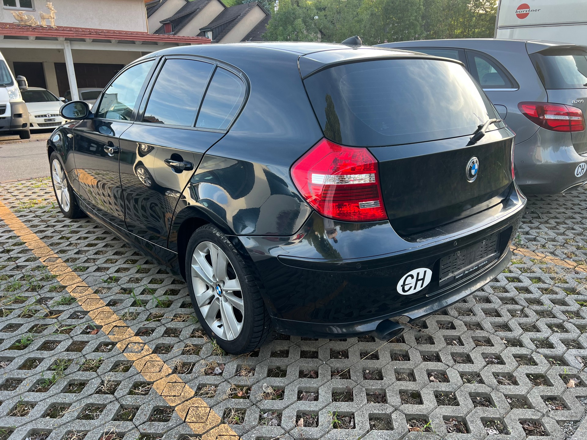 BMW 123d-image-3