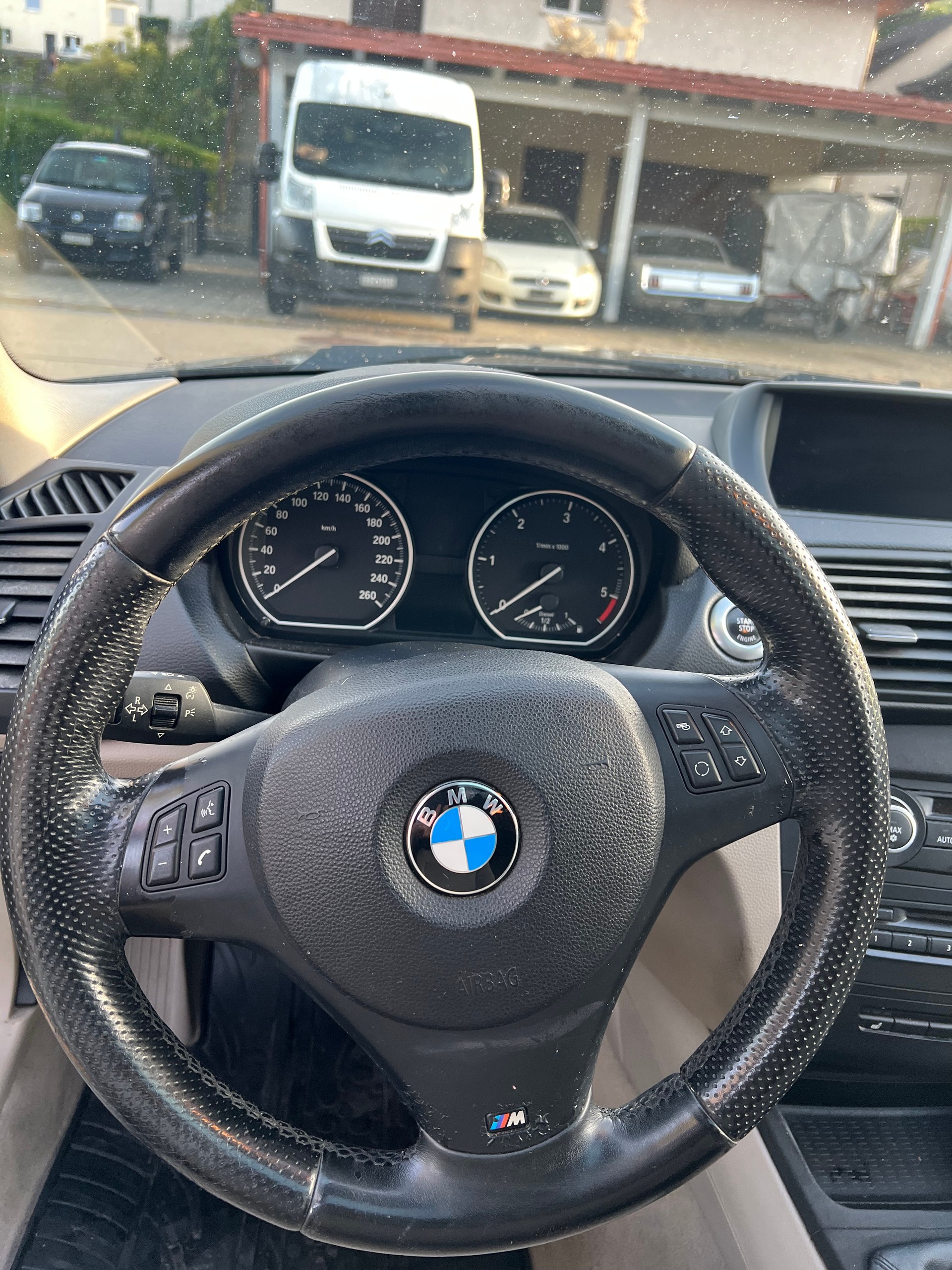 BMW 123d-image-7