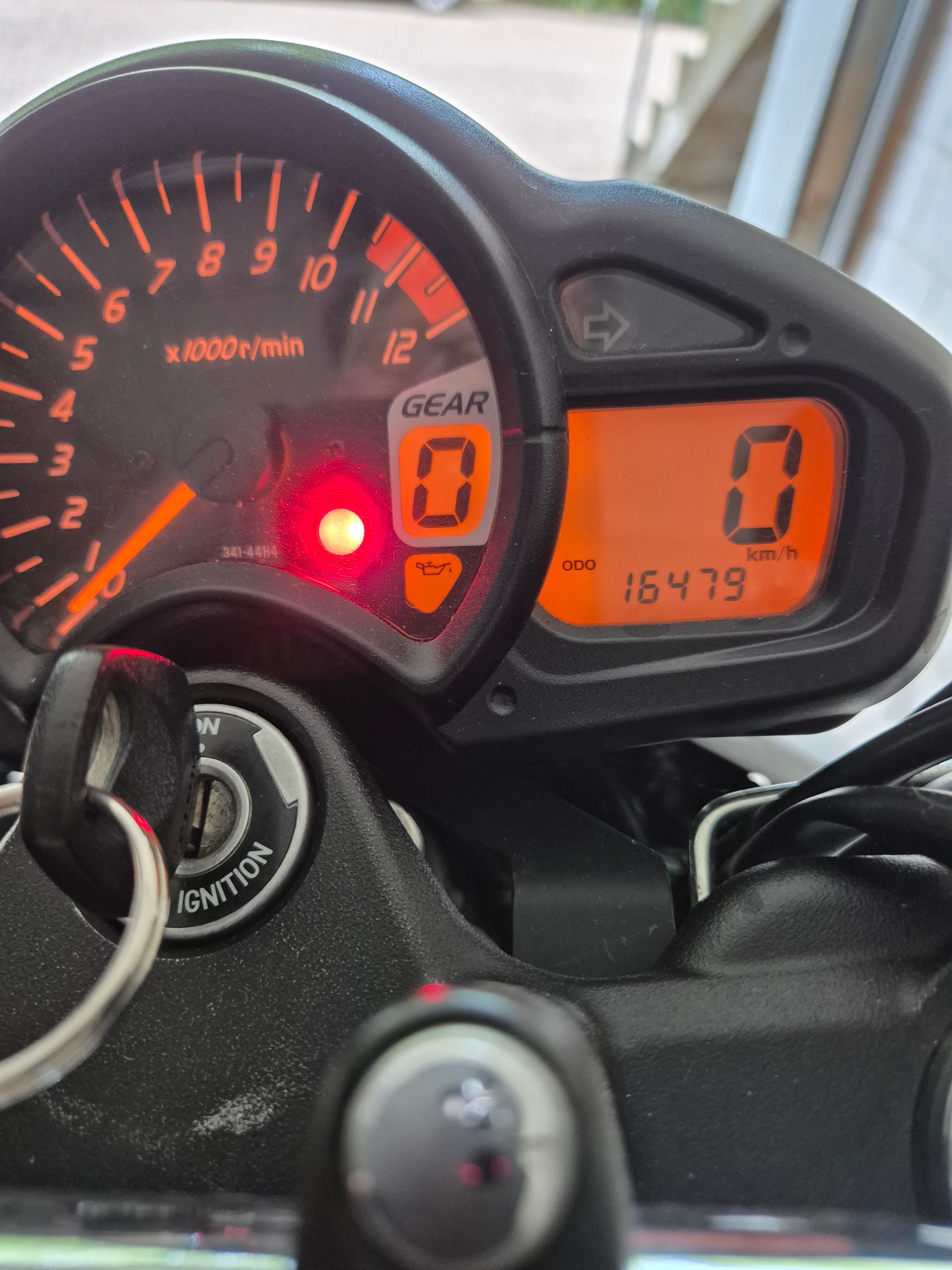 SUZUKI SFV 650 Gladius ABS-image-4