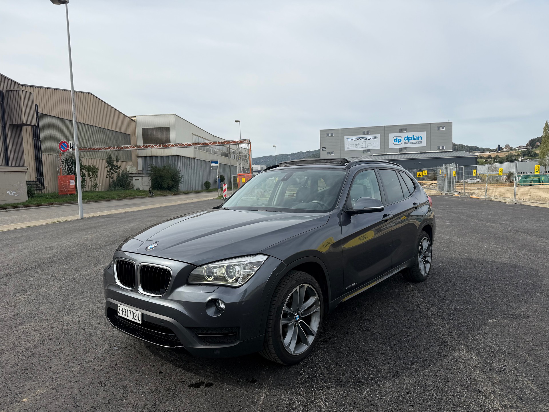 BMW X1 xDrive20d Ab MFK-showroom-element-1