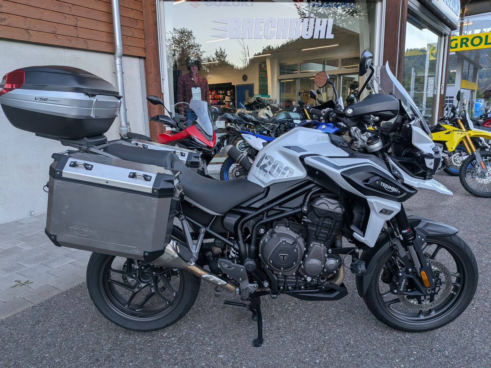 TRIUMPH Tiger 1200 Alpine-image-0