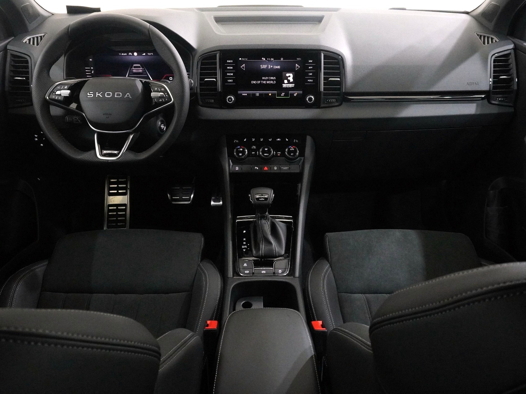 SKODA Karoq 2.0 TDI SportLine DSG 4x4-image-11