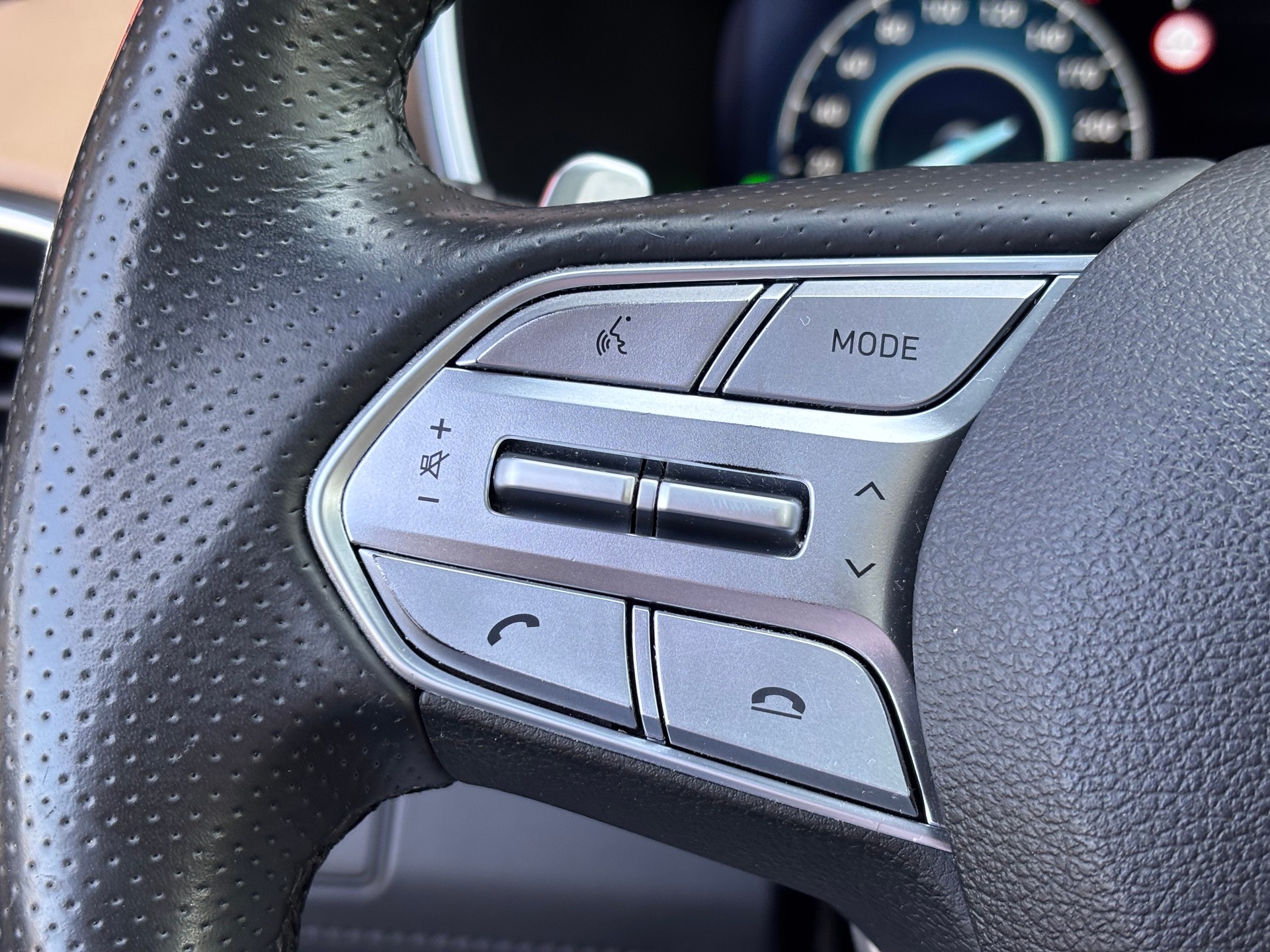 HYUNDAI Santa Fe 1.6 T-GDi PHEV Vertex 4WD Automatic (M)-image-15