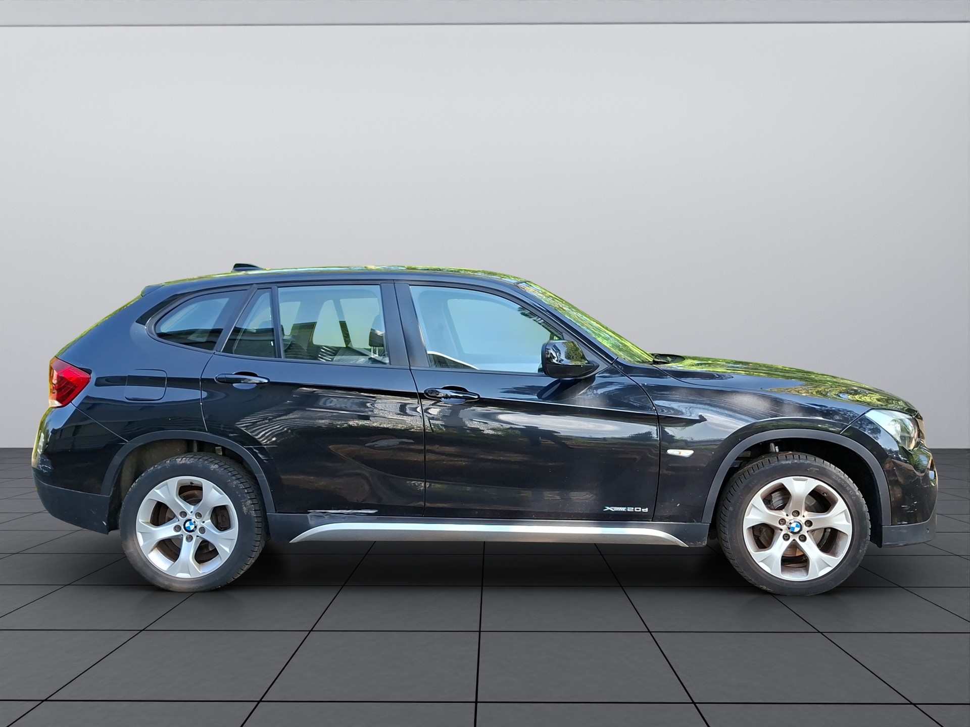 BMW X1 xDrive 20d-image-6