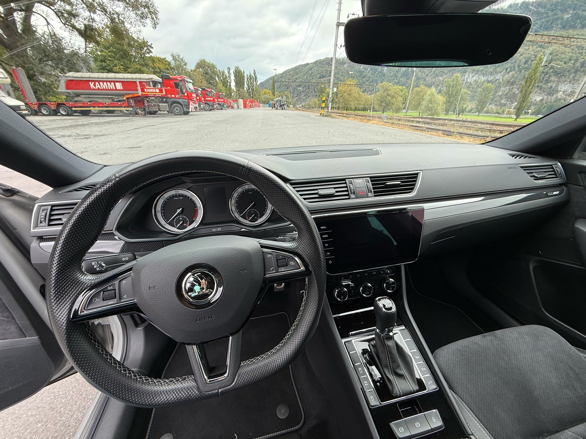 SKODA 2.0 TDI 190 SportLine+ 4x4 DSG-image-5