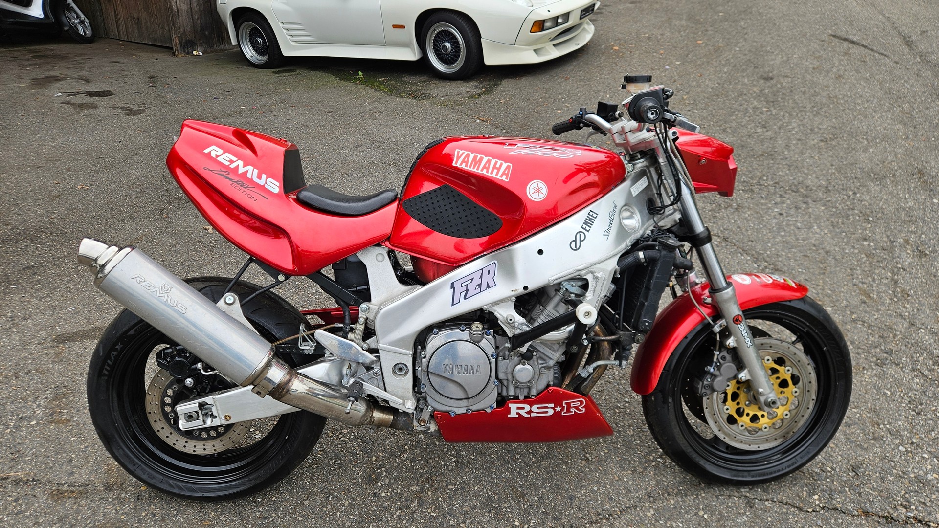 YAMAHA FZR 1000 Ex up-image-0