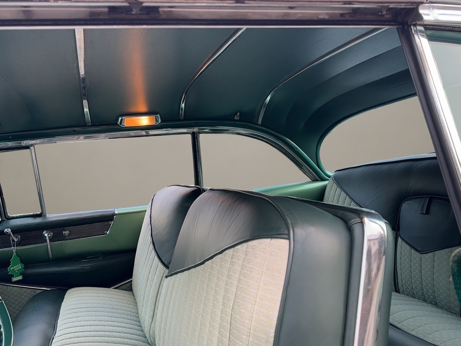 CADILLAC Coupe Deville-image-11