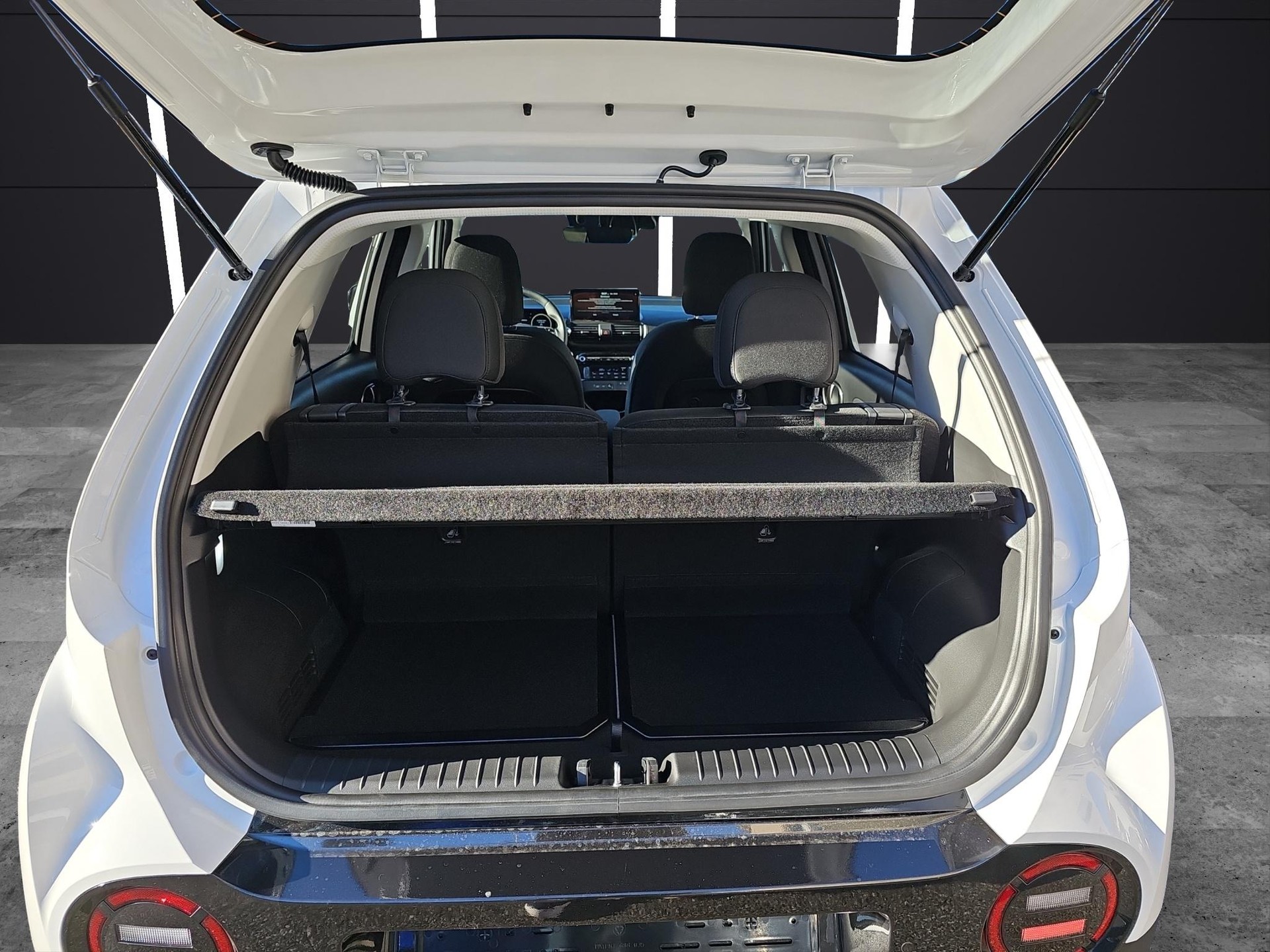 HYUNDAI Inster Electric Vertex-image-12
