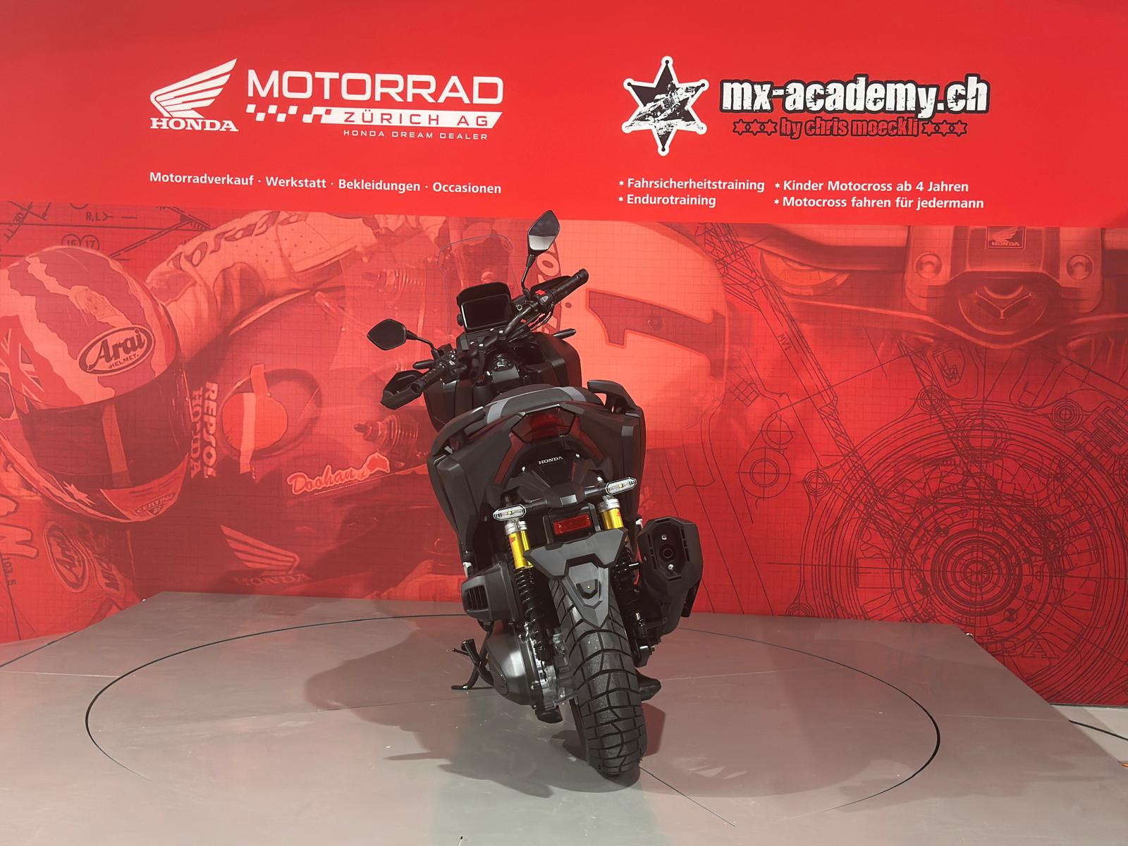 HONDA ADV 350 **Ruthenium Silver**Neufahrzeug-image-5