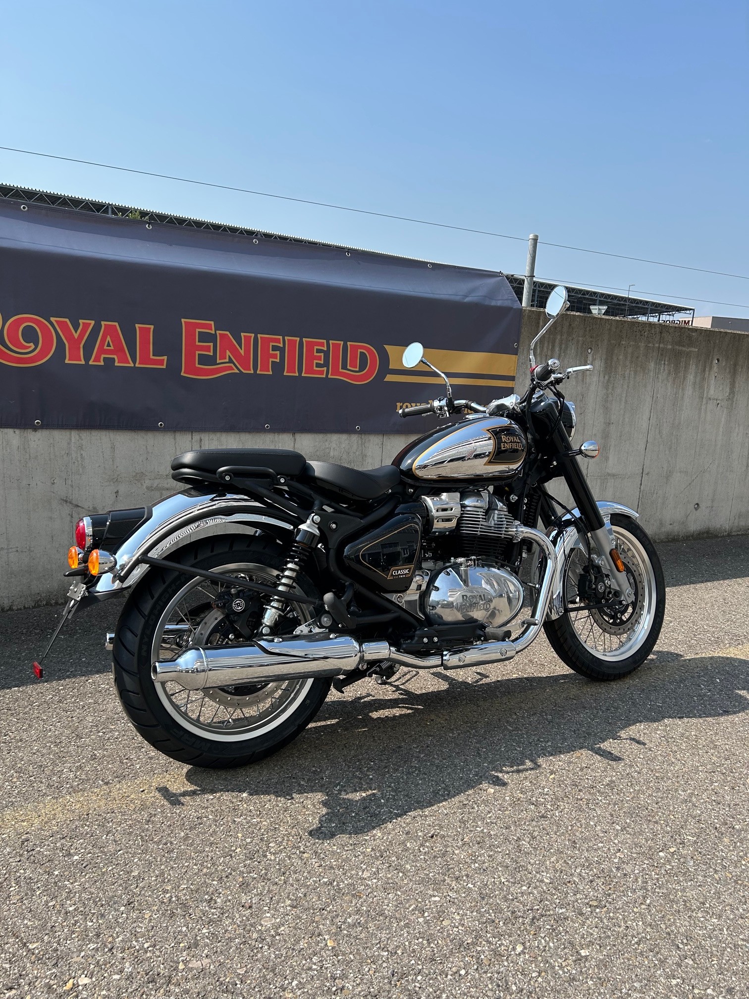 ROYAL ENFIELD Classic 650 Base-image-2