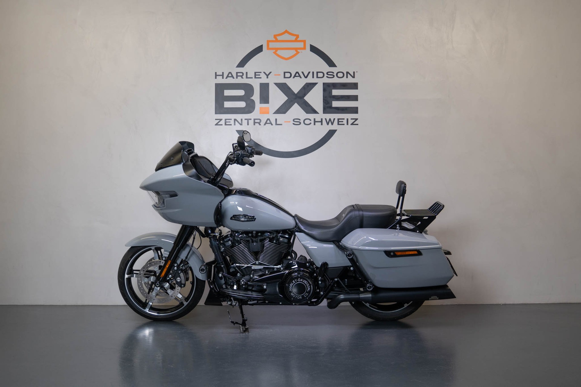 HARLEY-DAVIDSON FLTRX Road Glide 117-image-1