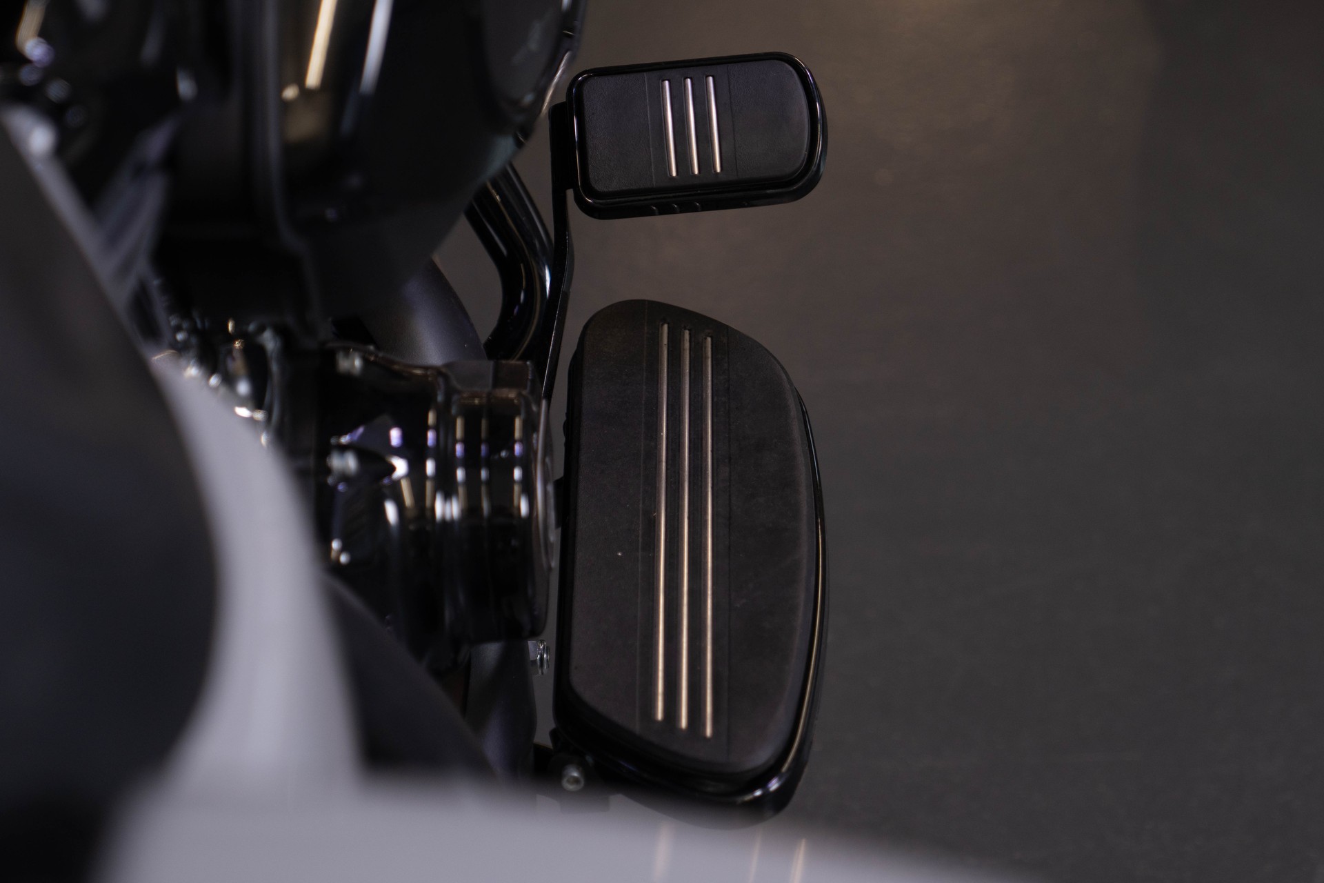 HARLEY-DAVIDSON FLTRX Road Glide 117-image-8