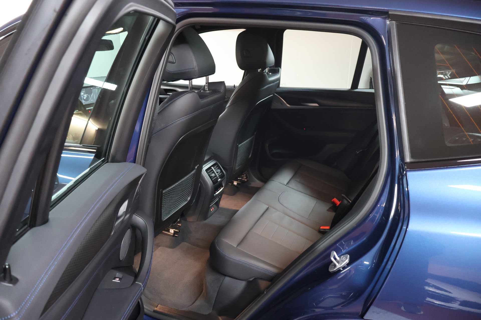 BMW X3 xDrive 30e M Sport-image-18
