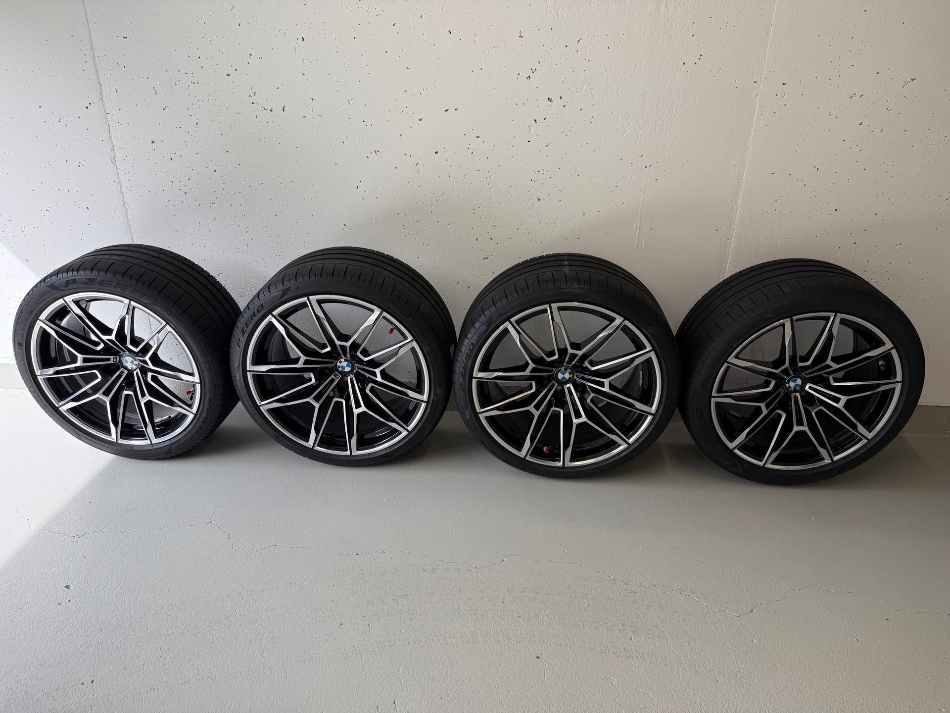 BMW M4 Coupé Competition M xDrive-image-8