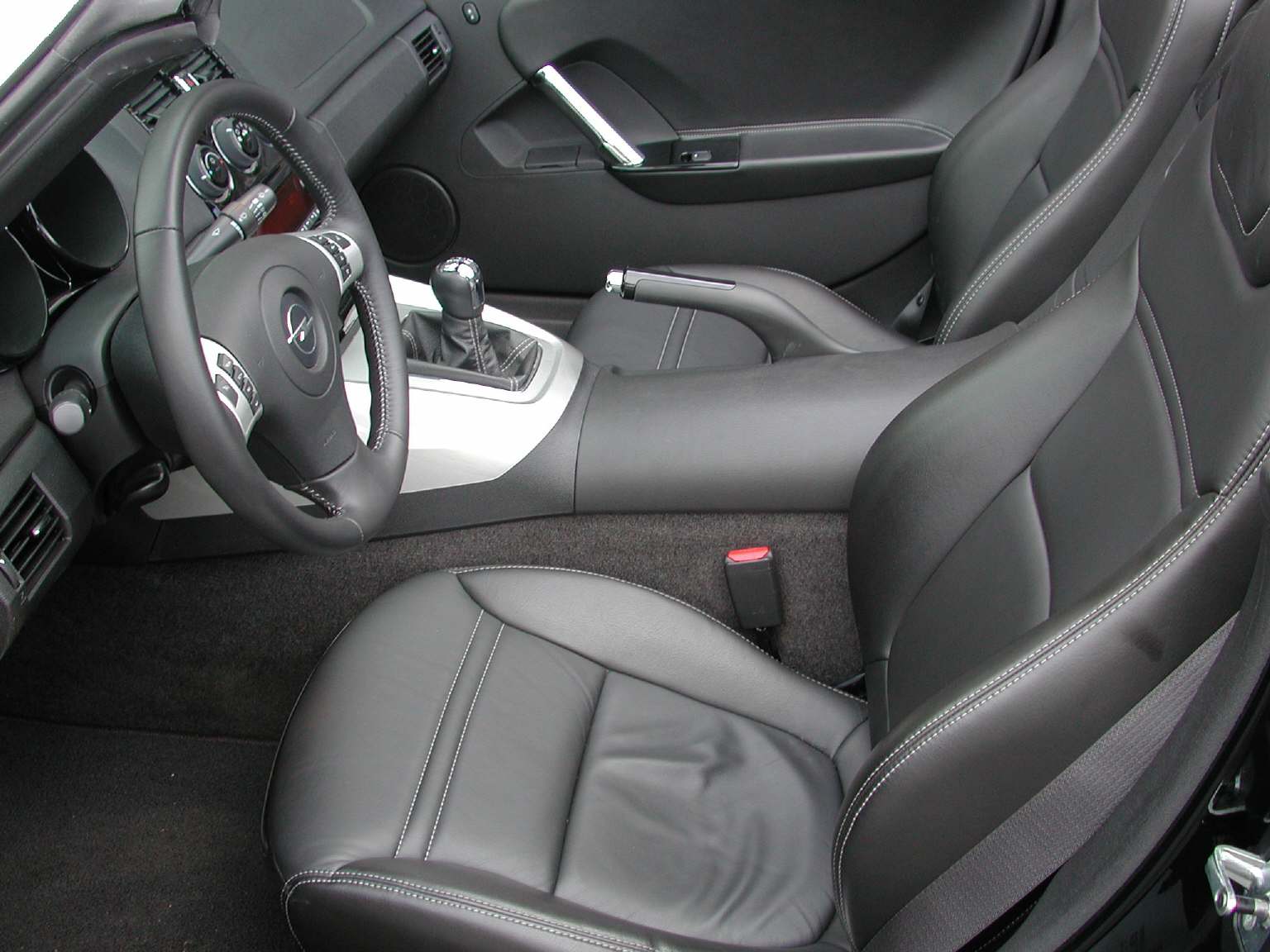 OPEL GT 2.0 16V Turbo-image-6