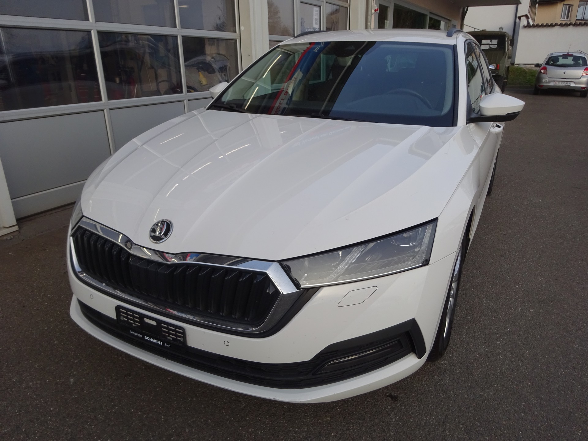 SKODA Octavia Combi 2.0 TDI DSG Ambition 4x4