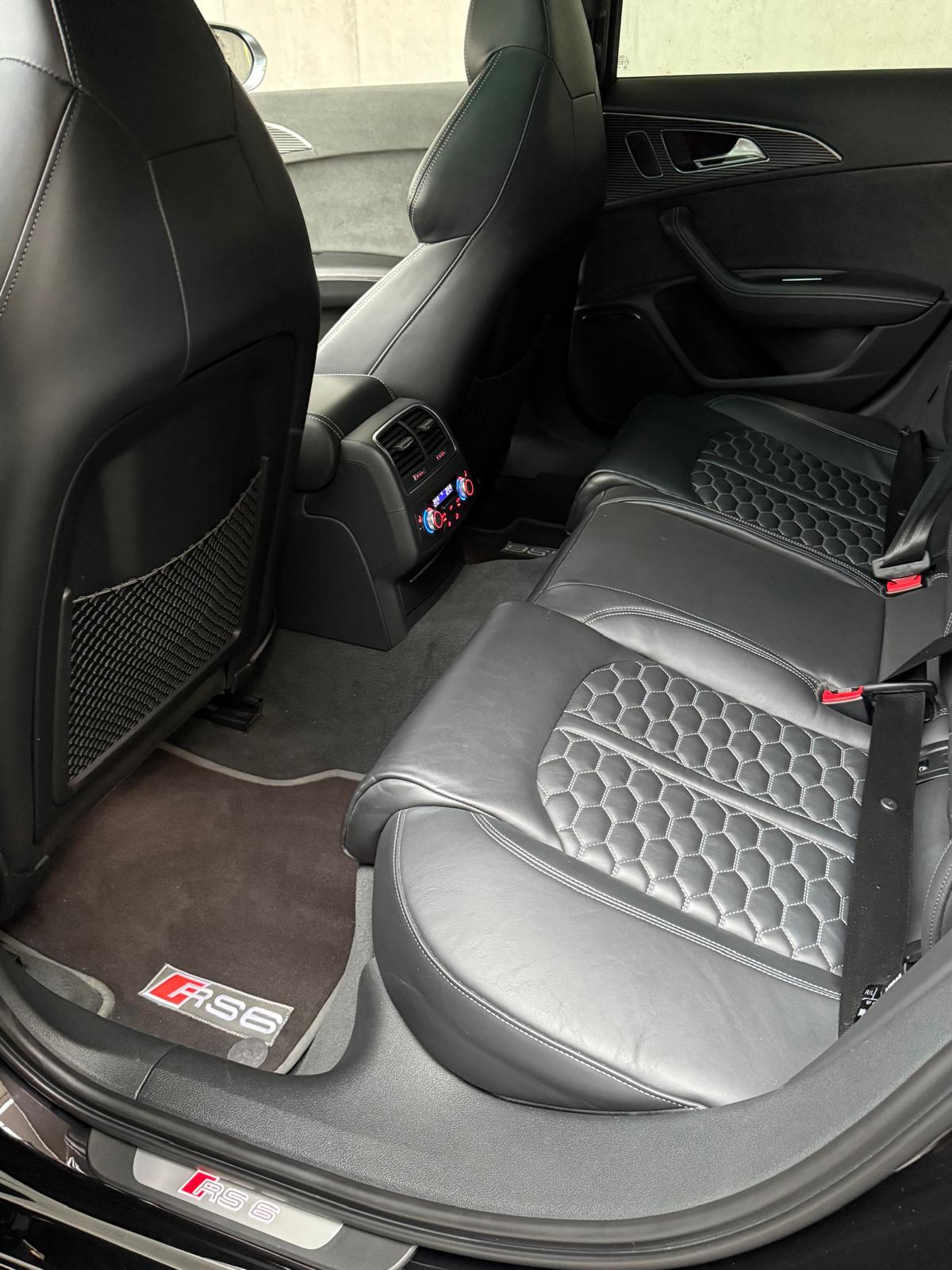 AUDI RS6 Avant 4.0 TFSI V8 performance quattro-image-7