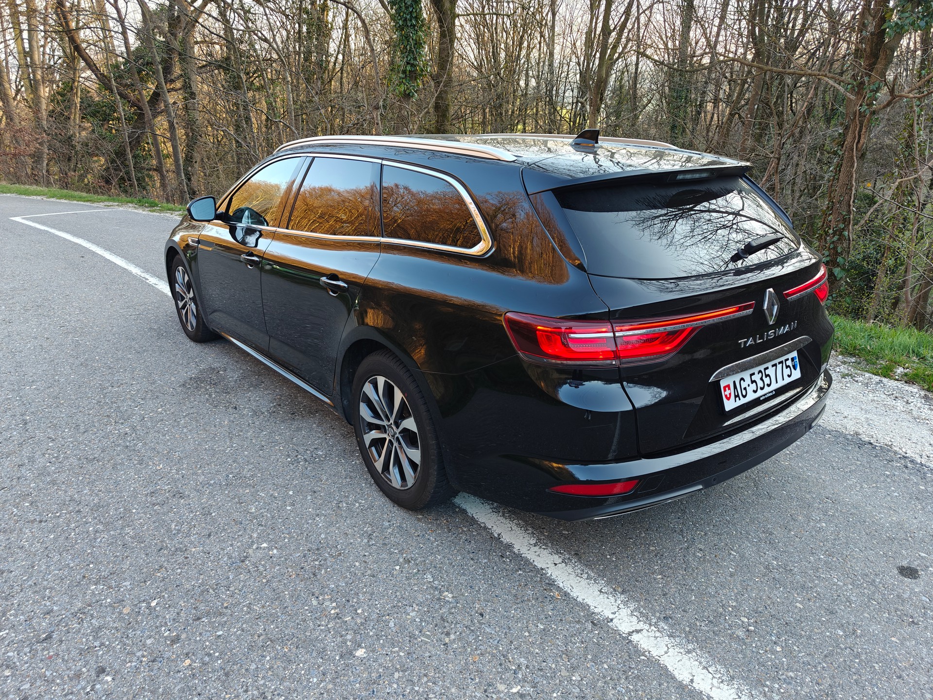 RENAULT Talisman Grandtour 2.0 Blue dCi Intens EDC-image-3