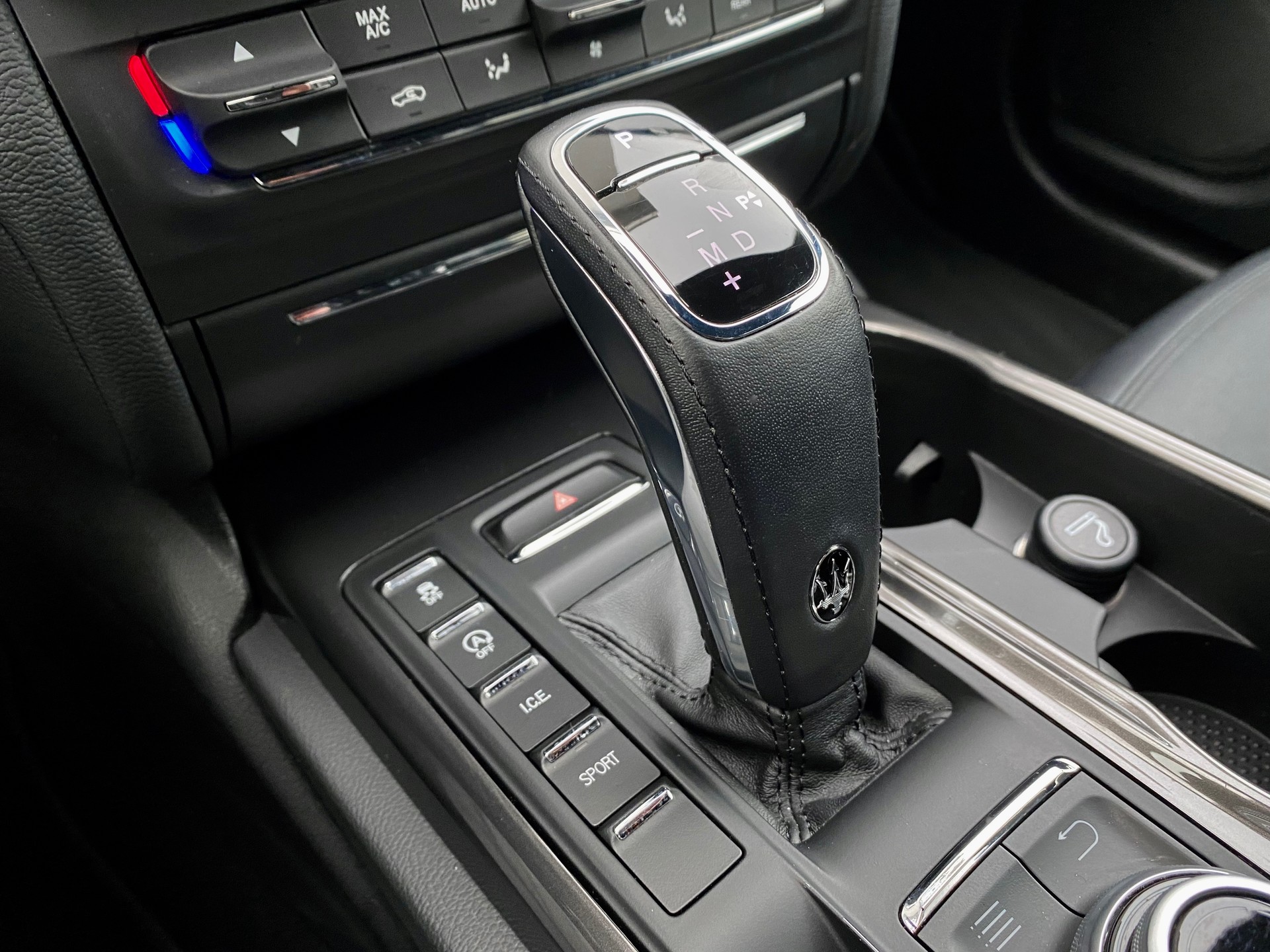 MASERATI Ghibli 3.0 V6 Automatica-image-28