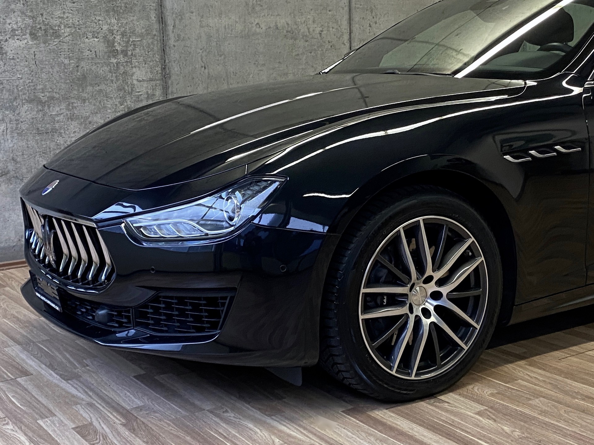 MASERATI Ghibli 3.0 V6 Automatica-image-18