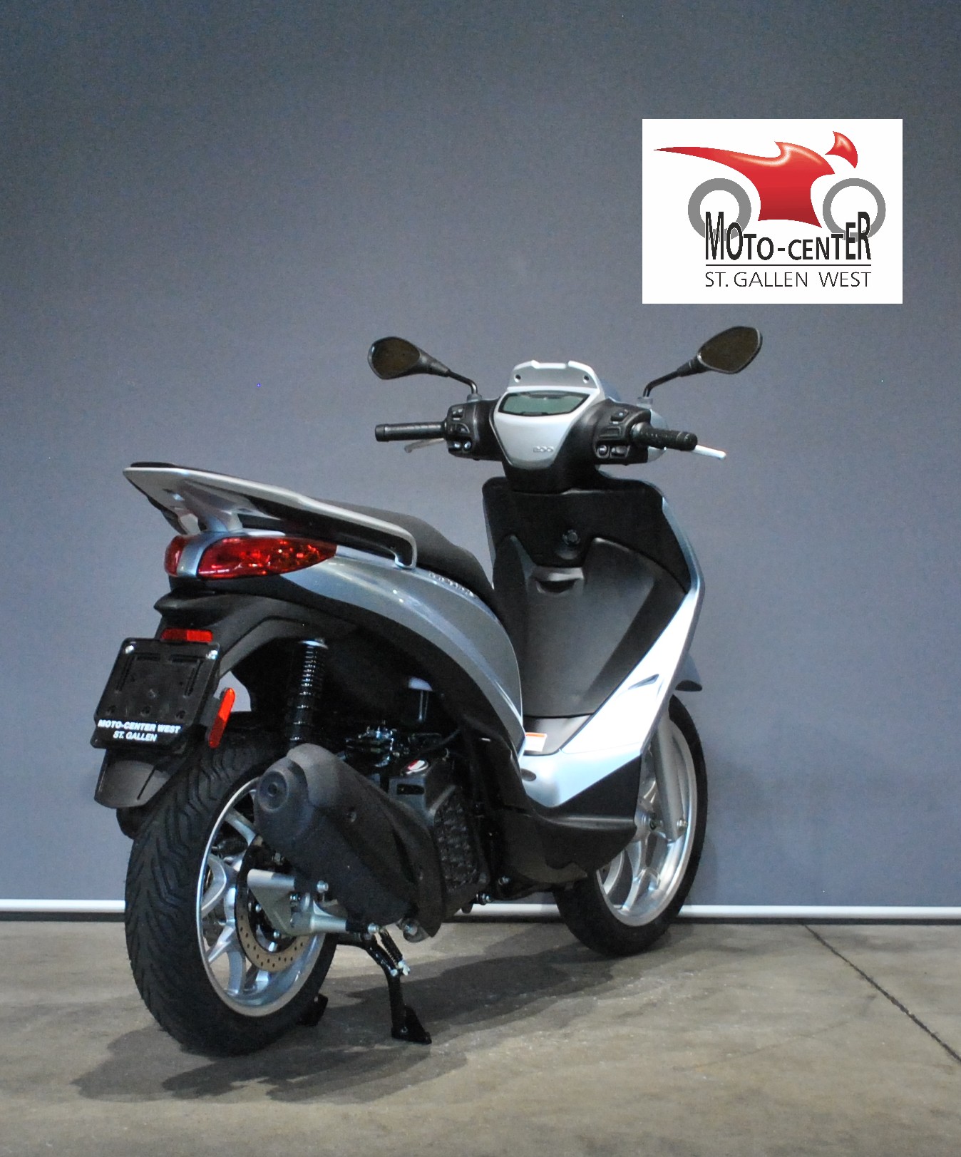 PIAGGIO Medley 200 E5+-image-4