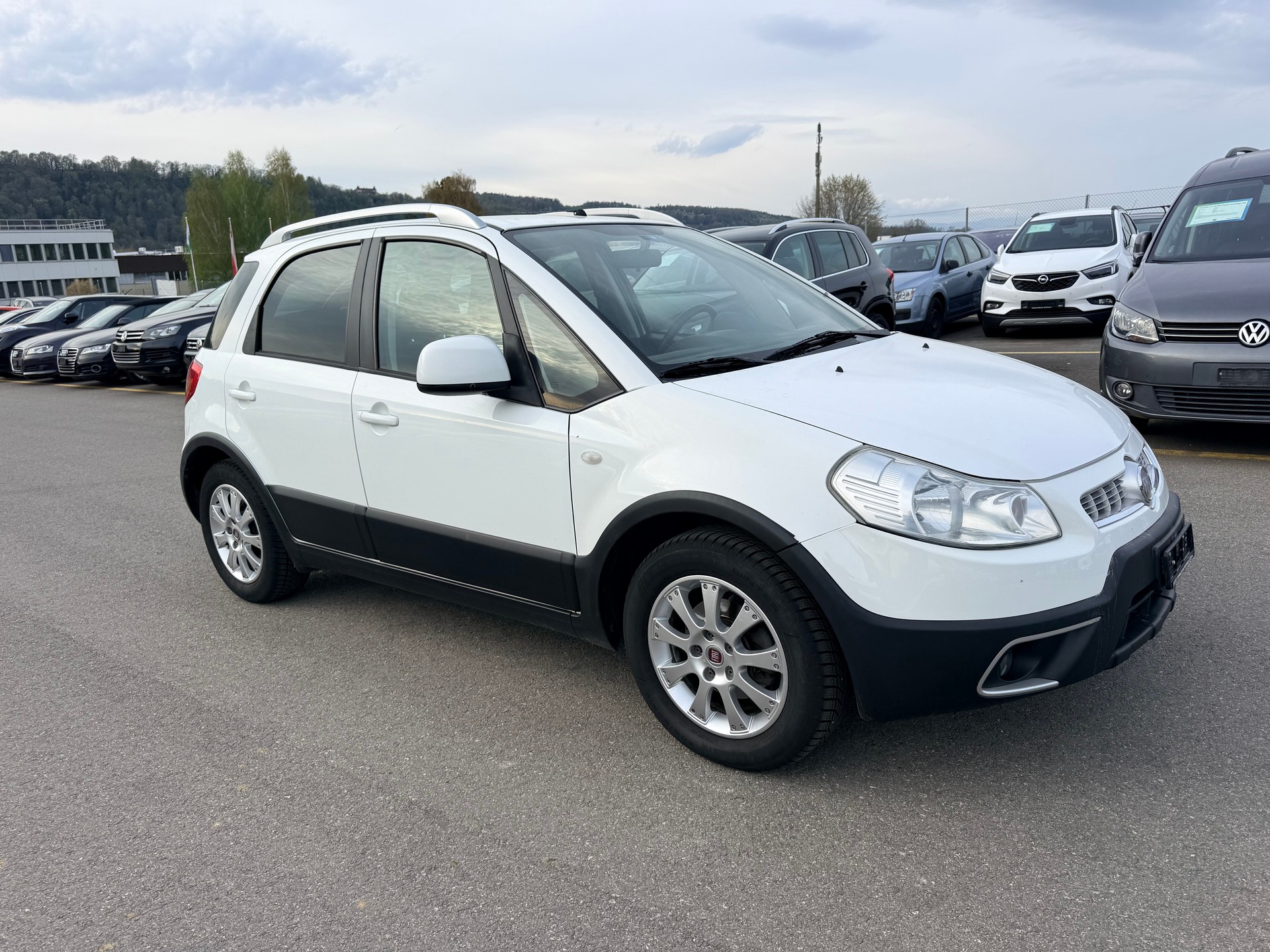 FIAT Sedici 1.6 2WD Dynamic Automatic-image-7