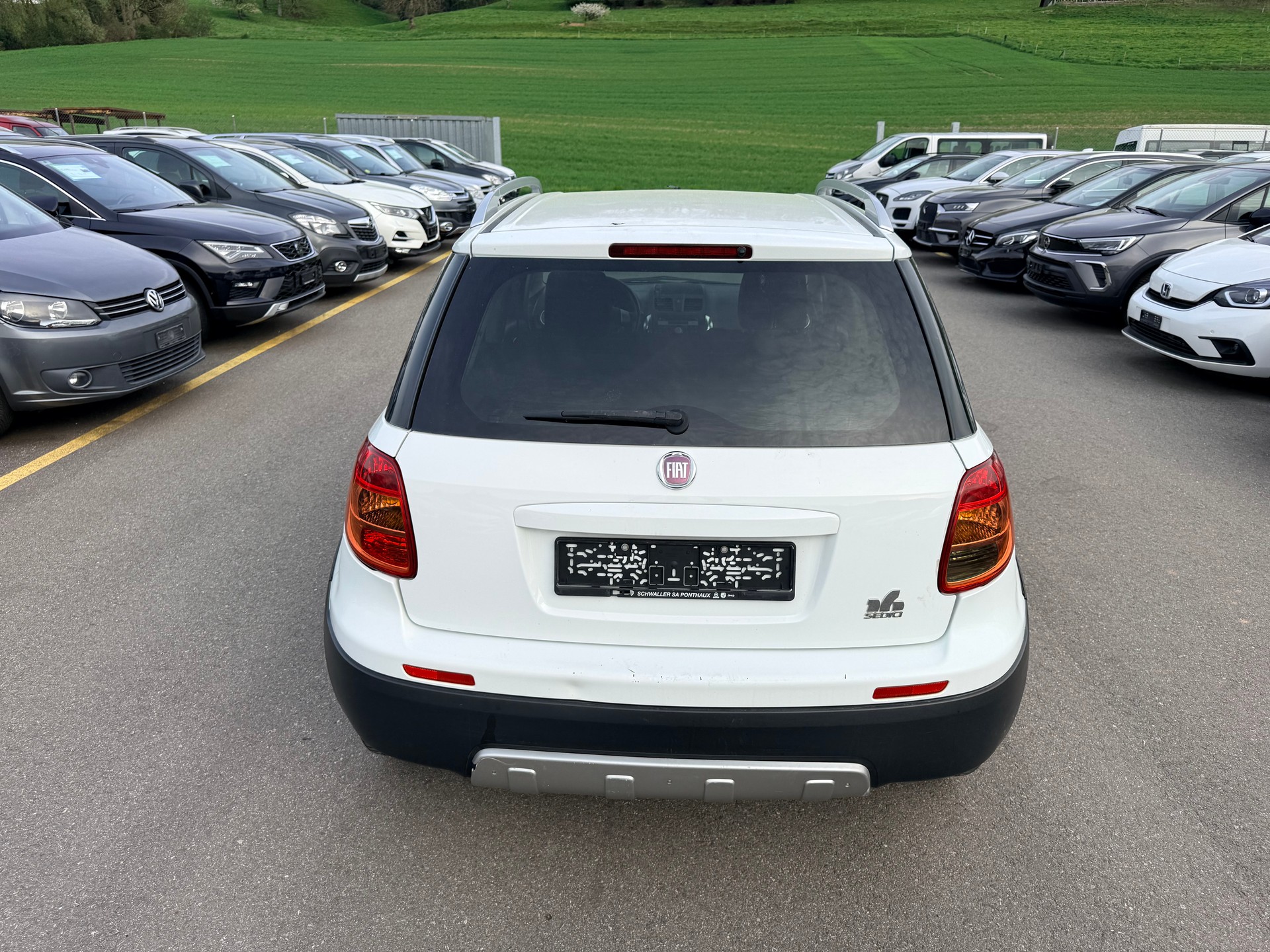 FIAT Sedici 1.6 2WD Dynamic Automatic-image-13