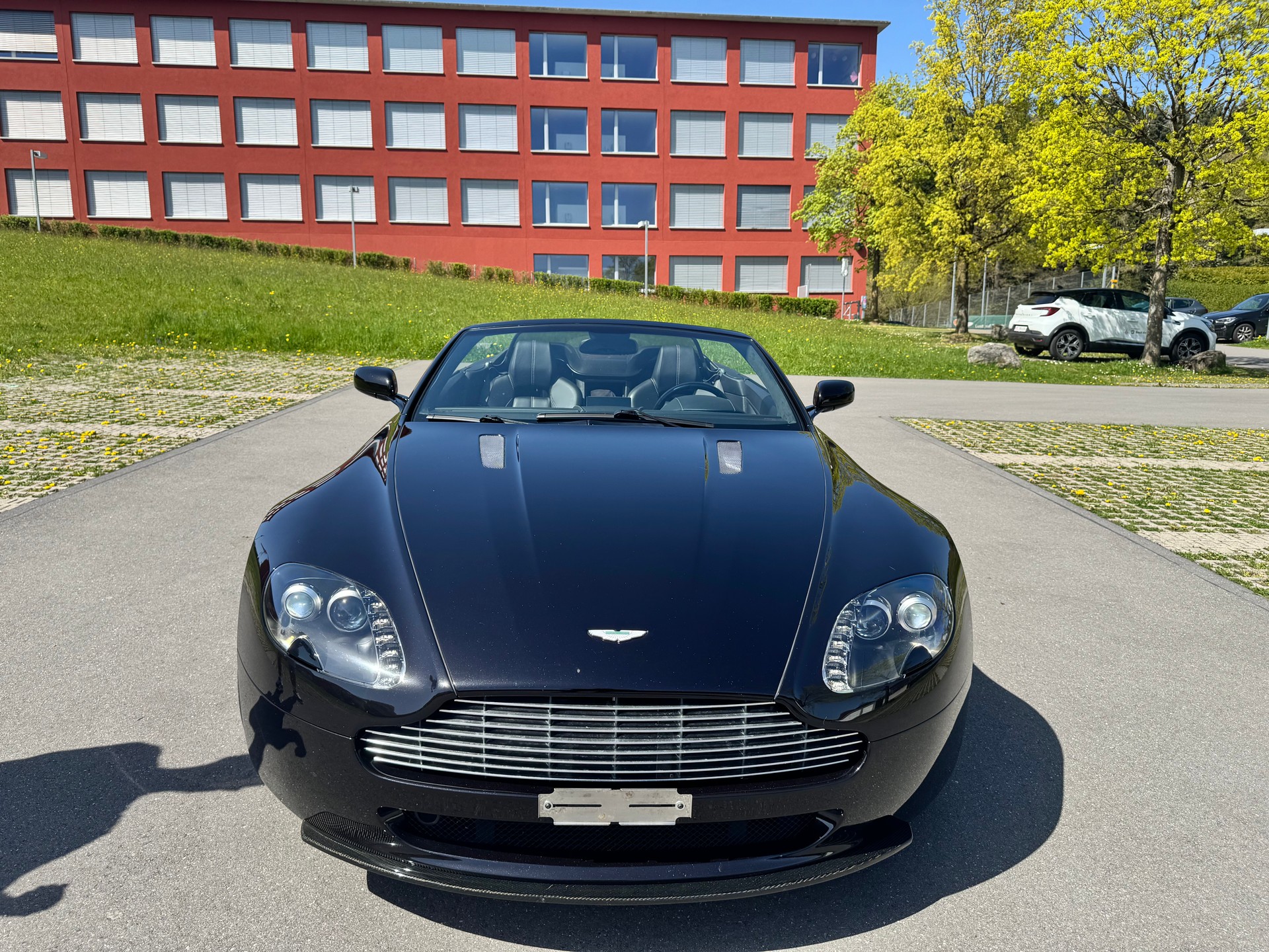ASTON MARTIN V8 Vantage 4.3 Sportshift-image-7