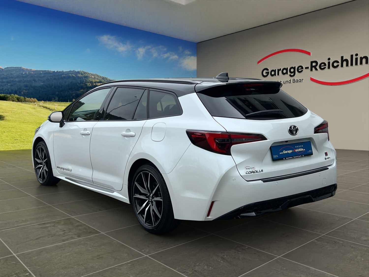TOYOTA Corolla Touring Sports 2.0 HSD GR Sport-showroom-element-2