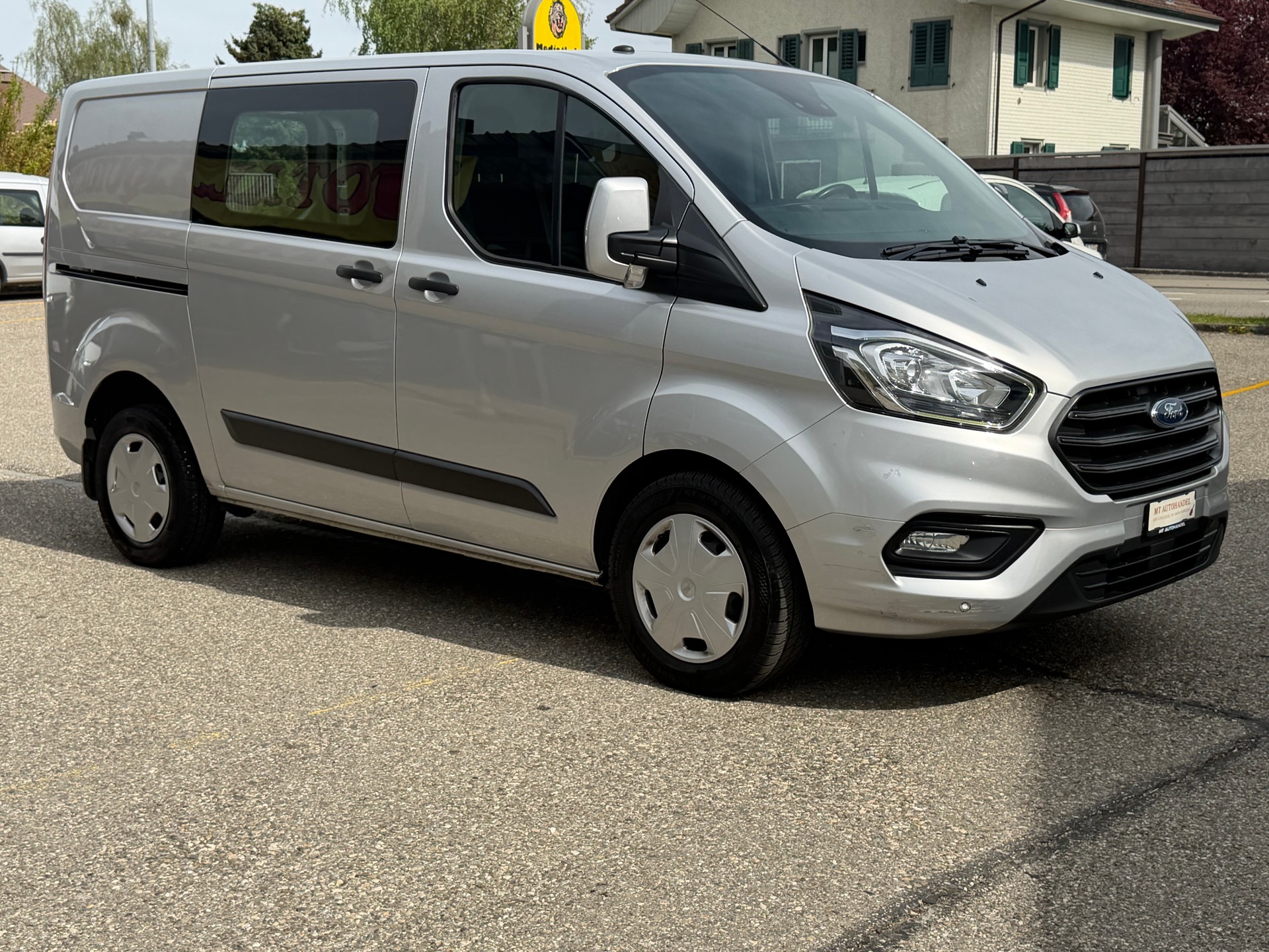 FORD Transit Custom Van 280 L1H1 Limited A-showroom-element-1