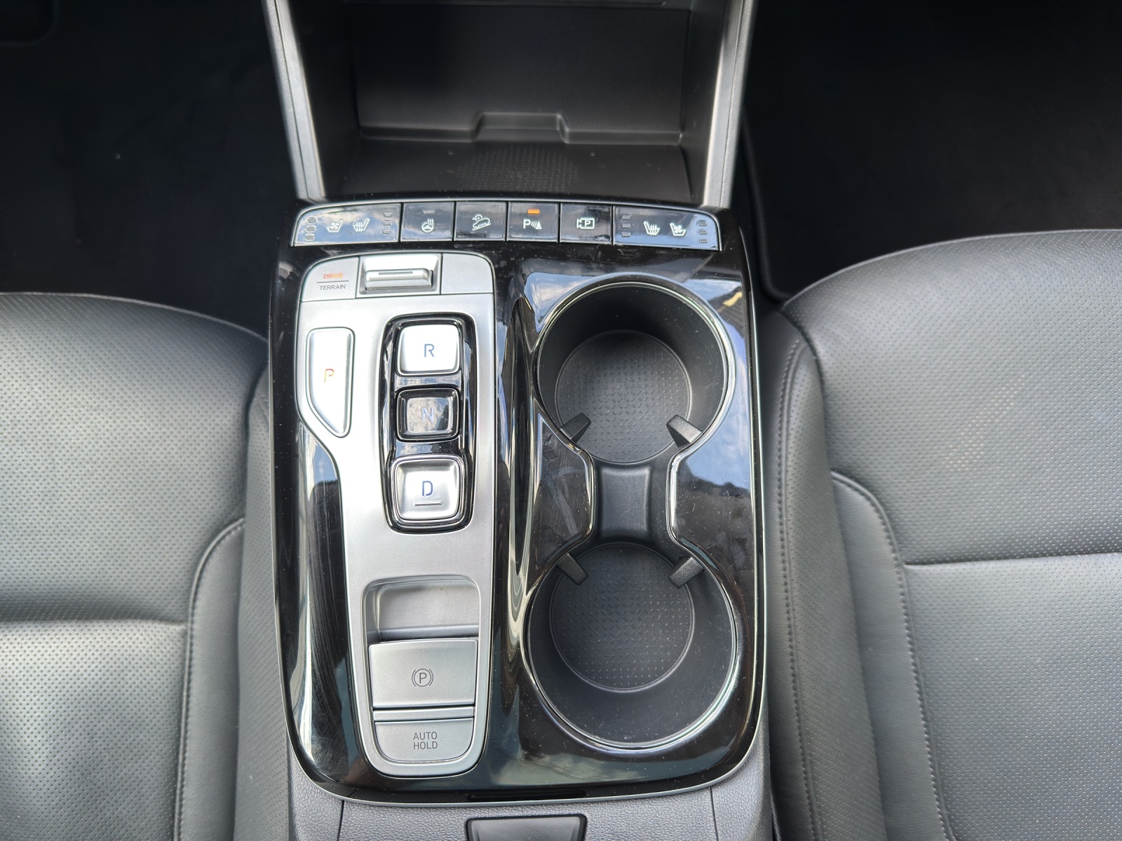 HYUNDAI Tucson 1.6 T-GDi HEV Vertex 4WD-image-9