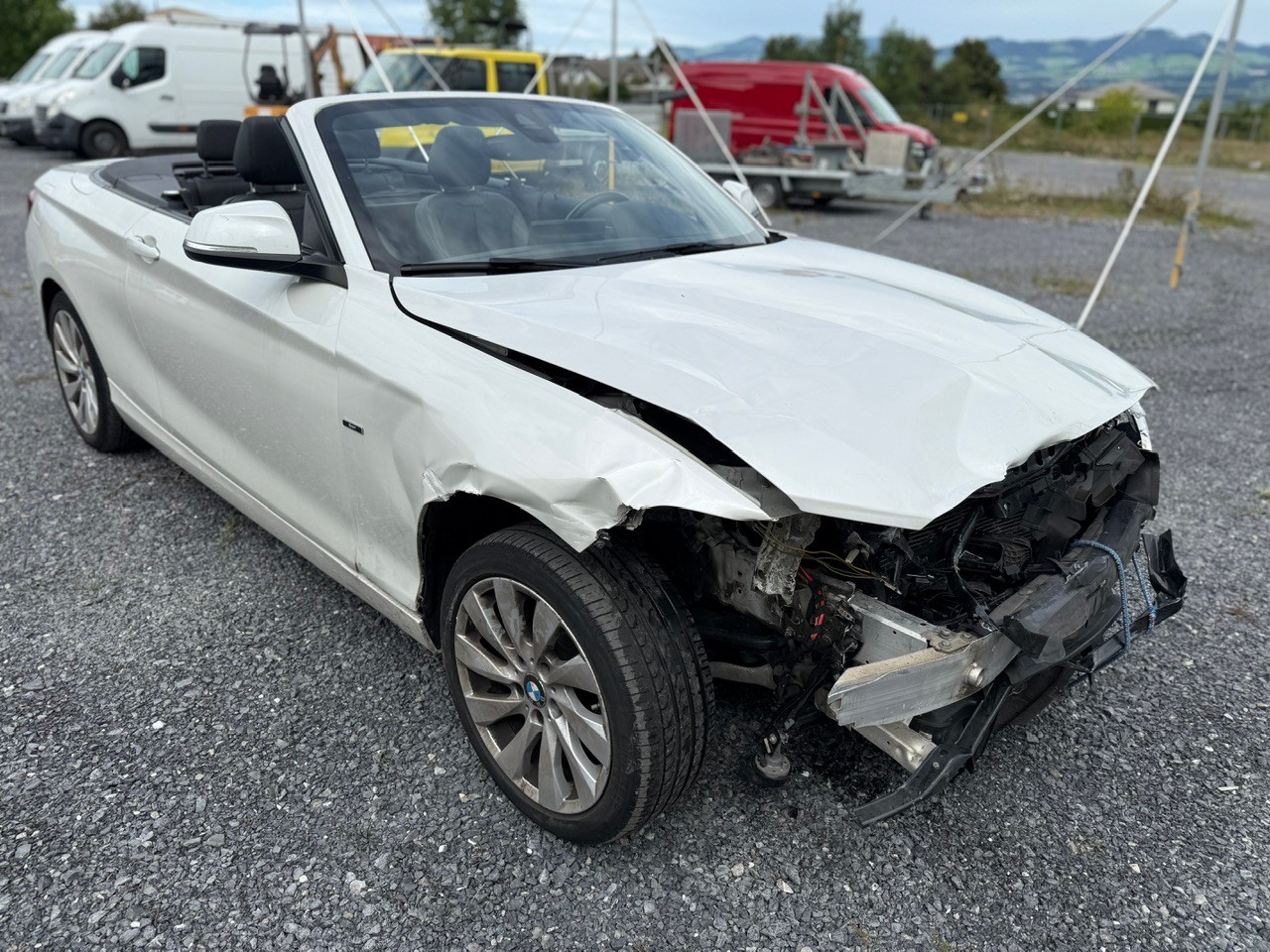 BMW 220i Sport Line Steptronic-image-1