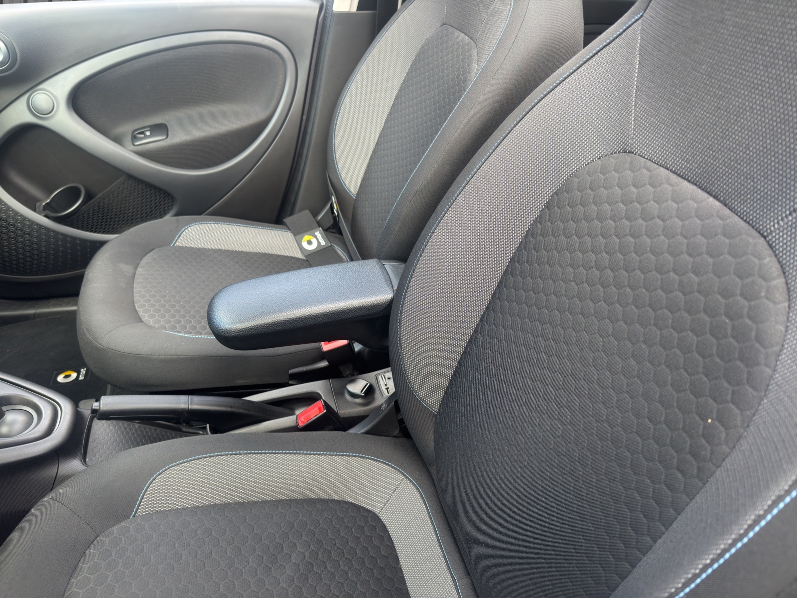 SMART forfour EQ-image-8